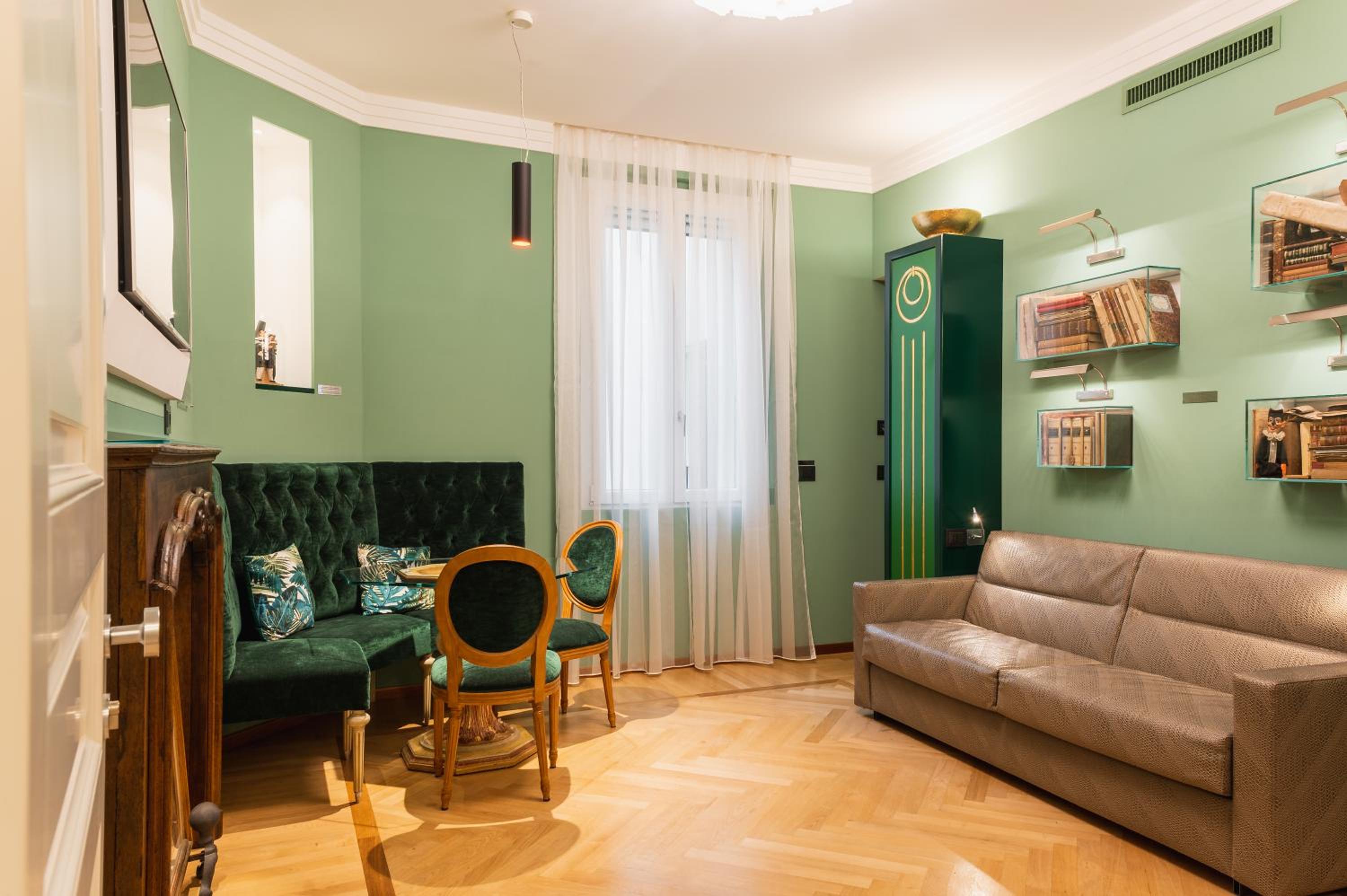 Luxury Apartment - Annex B - Photo 14
