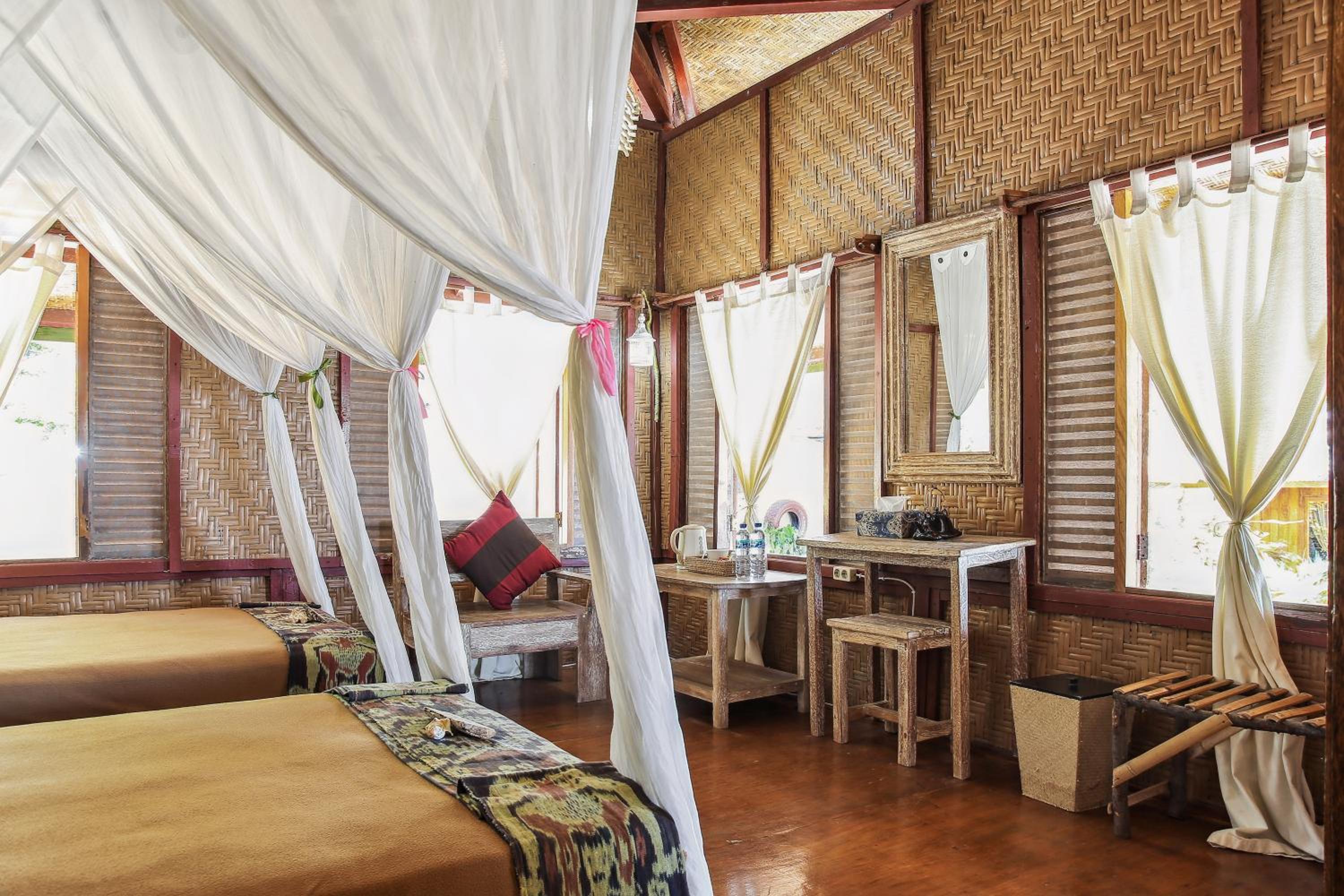 Deluxe Twin Room with Sea View