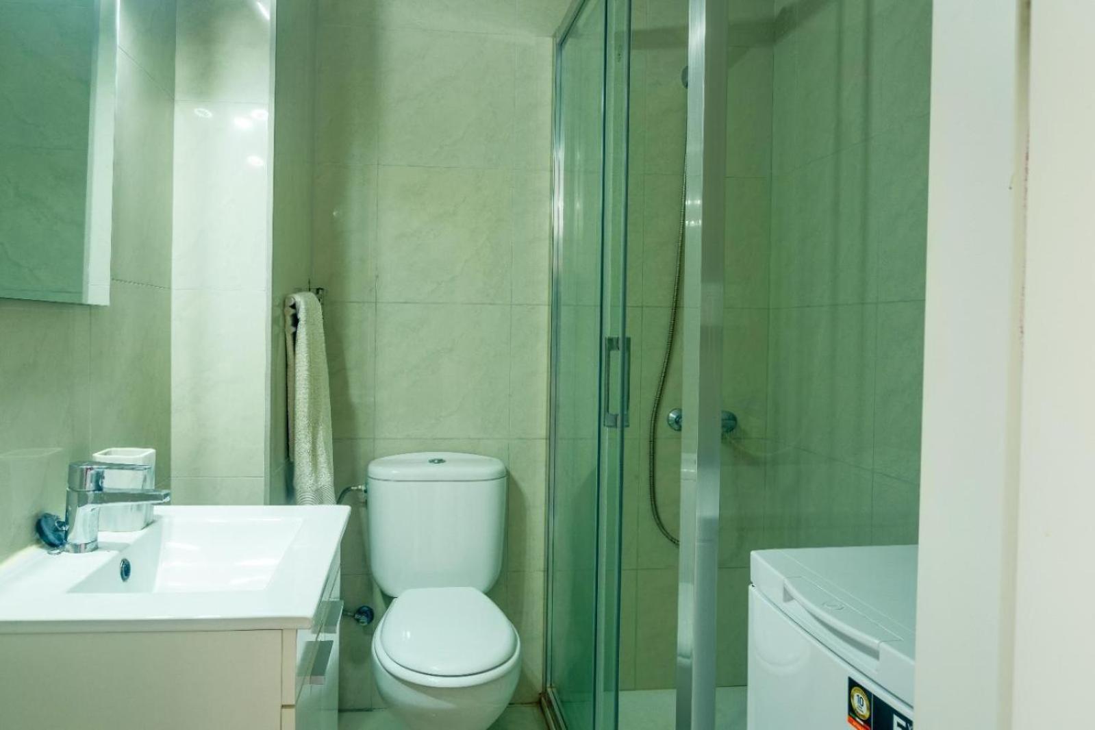 Superior One-Bedroom Apartment photo 2