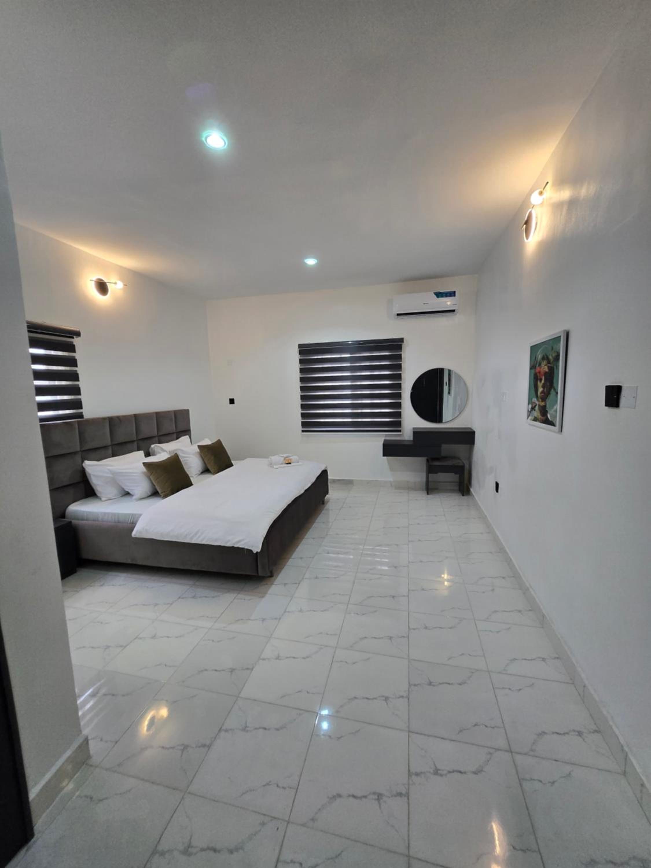 Three-Bedroom Apartment Suite photo 2