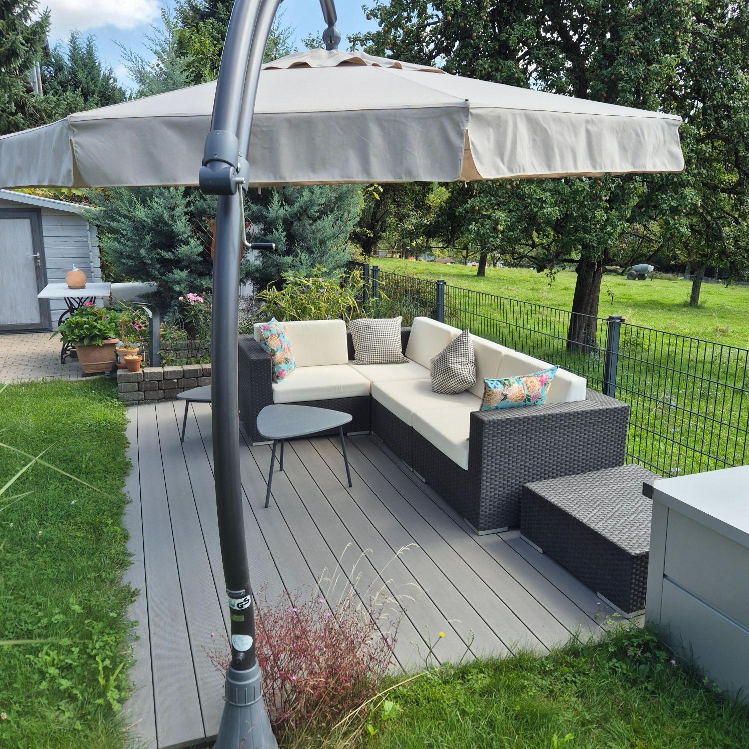 One-Bedroom Apartment with Terrace photo 2