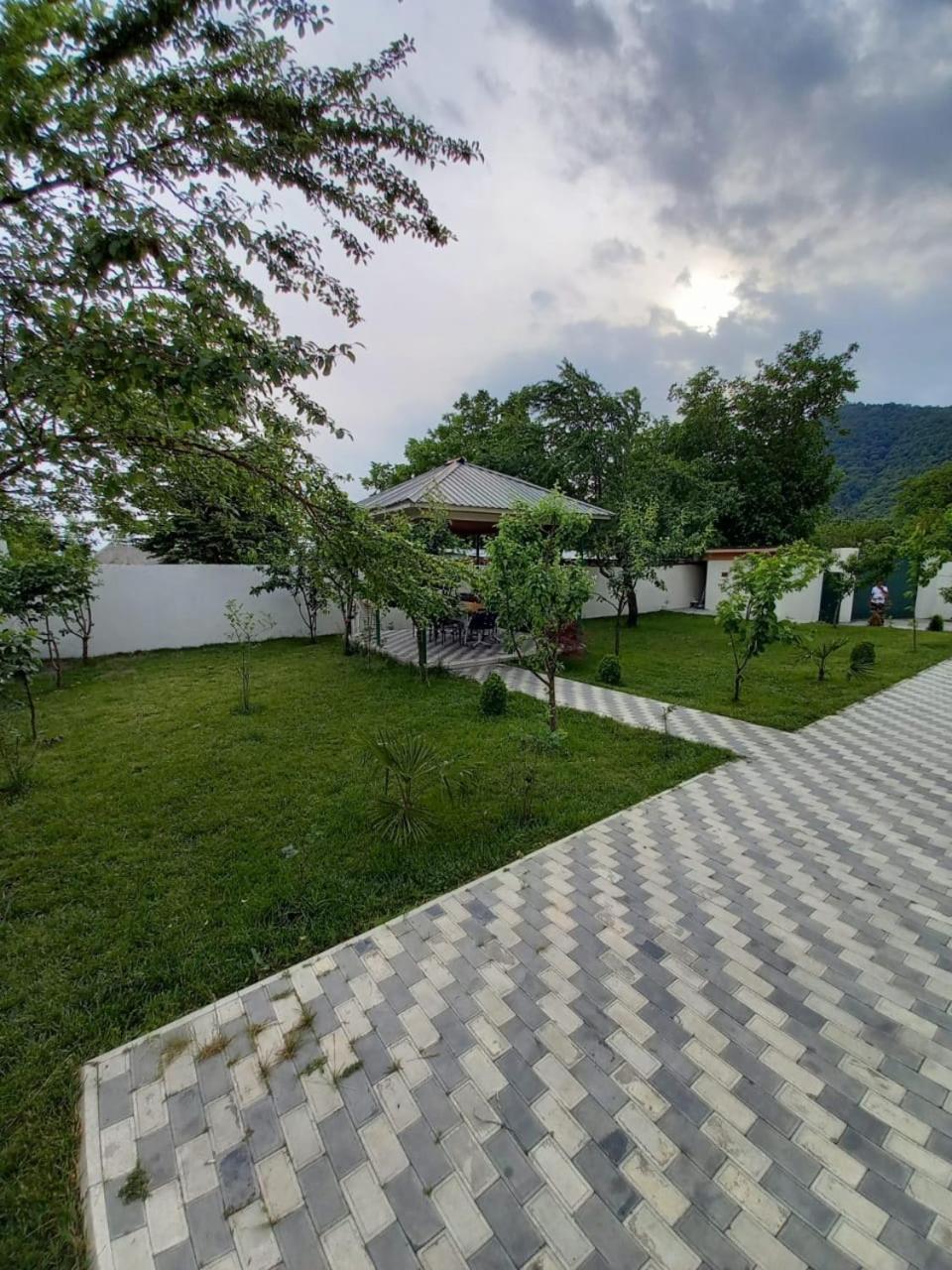 Villa photo 3