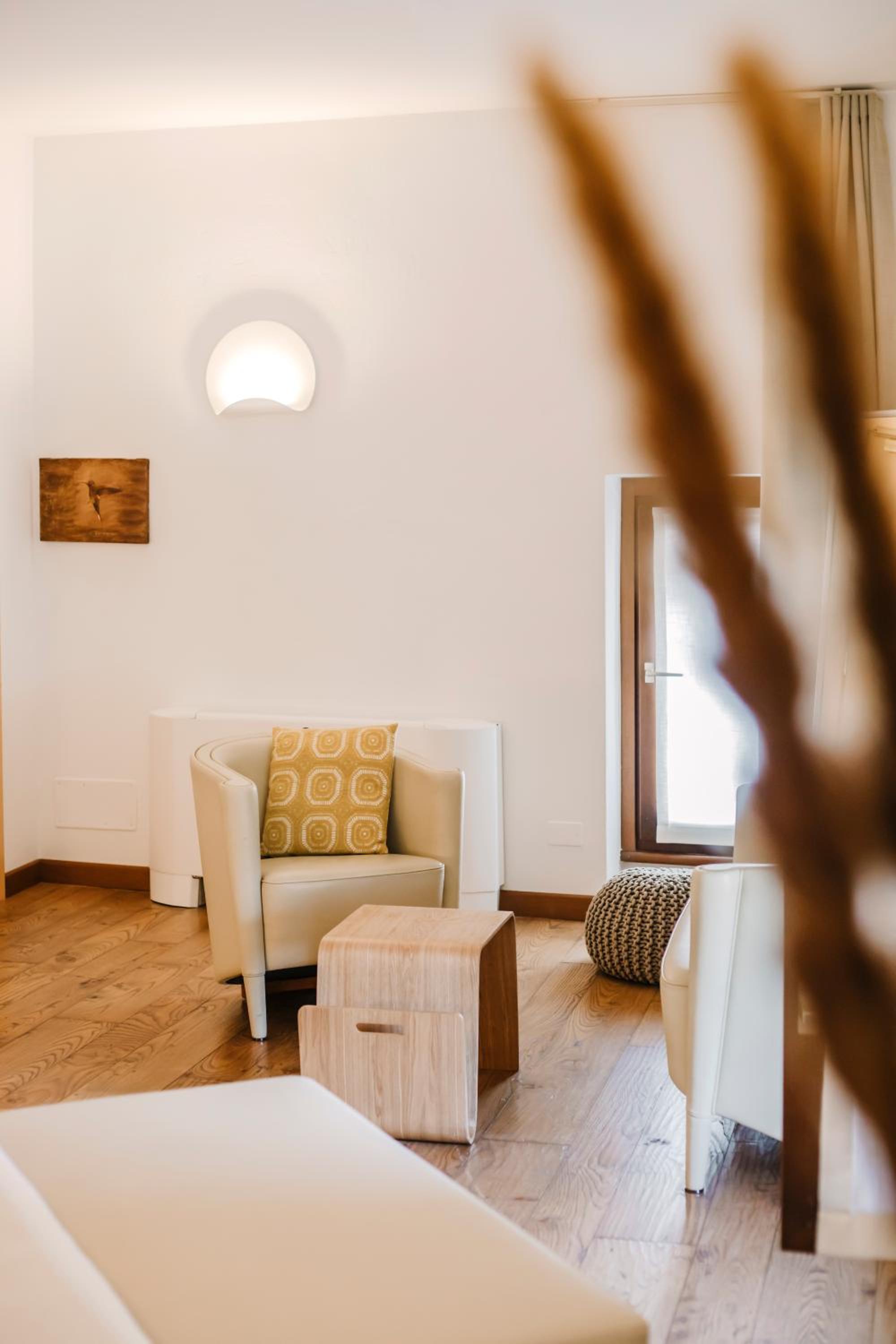 Deluxe Double Room With Bath photo 3