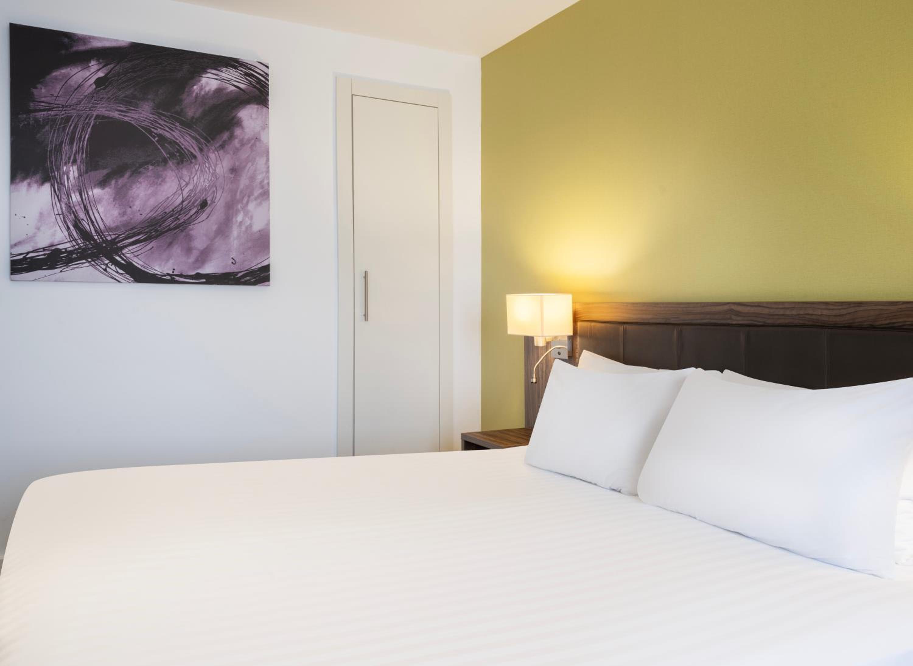 Standard Double Room with Sofa Bed photo 2