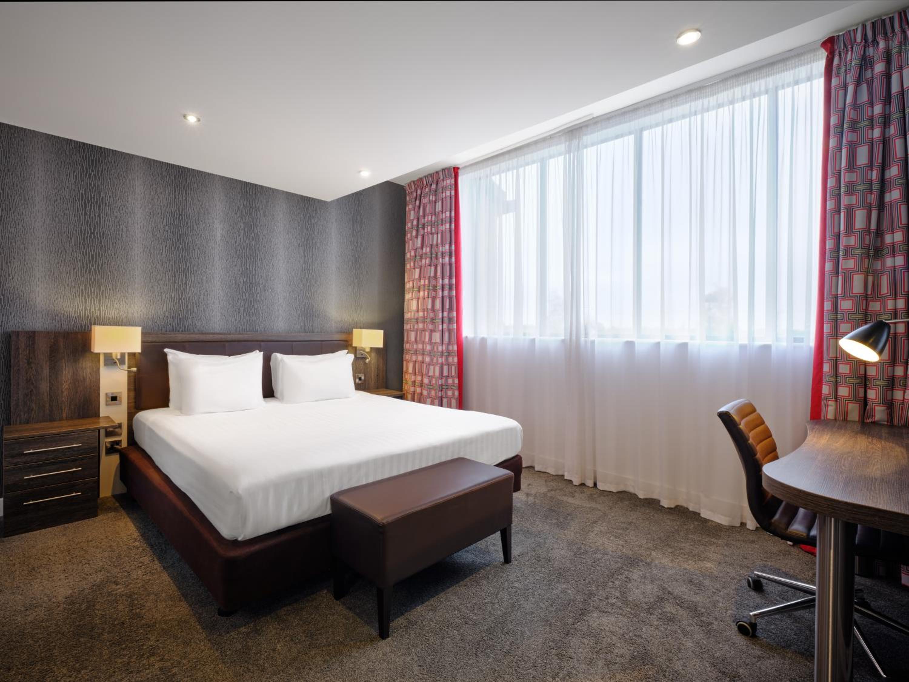 One-Bedroom Suite