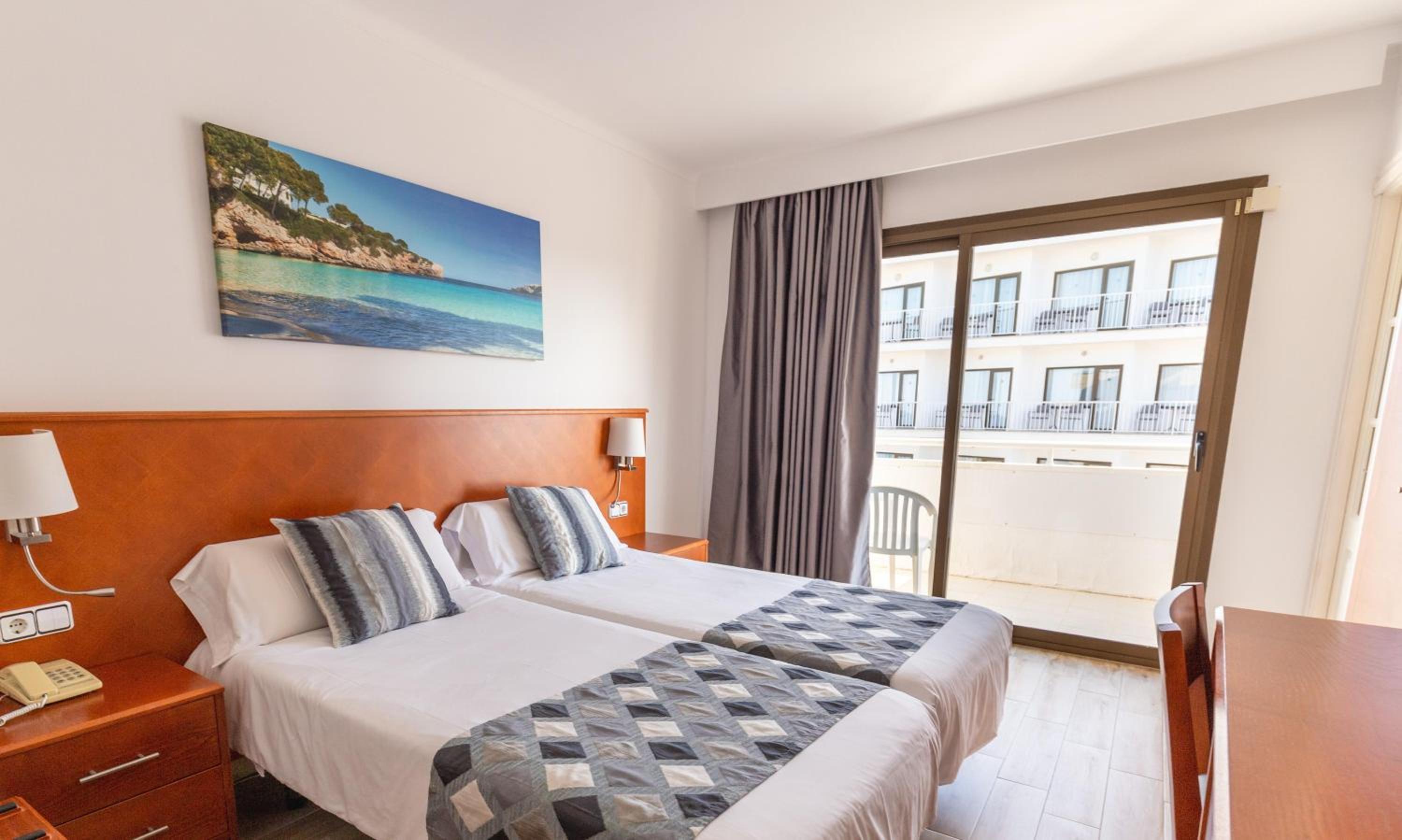 Habitación Doble con Balcón