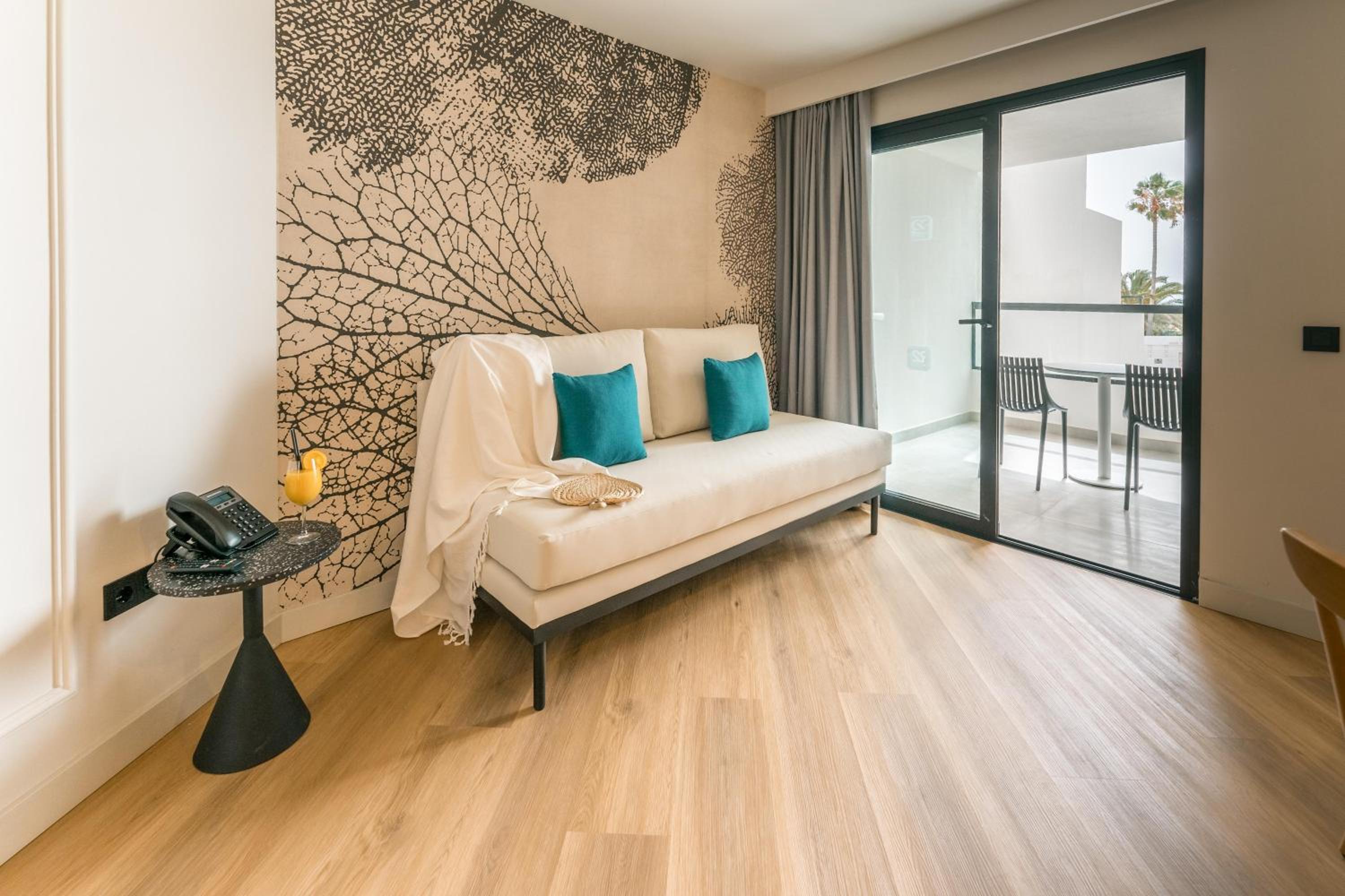 Apartment with Sea View photo 3