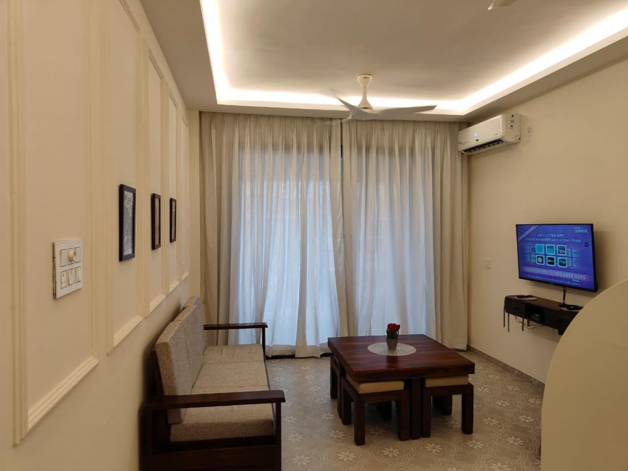 Two-Bedroom Apartment with Balcony photo 1