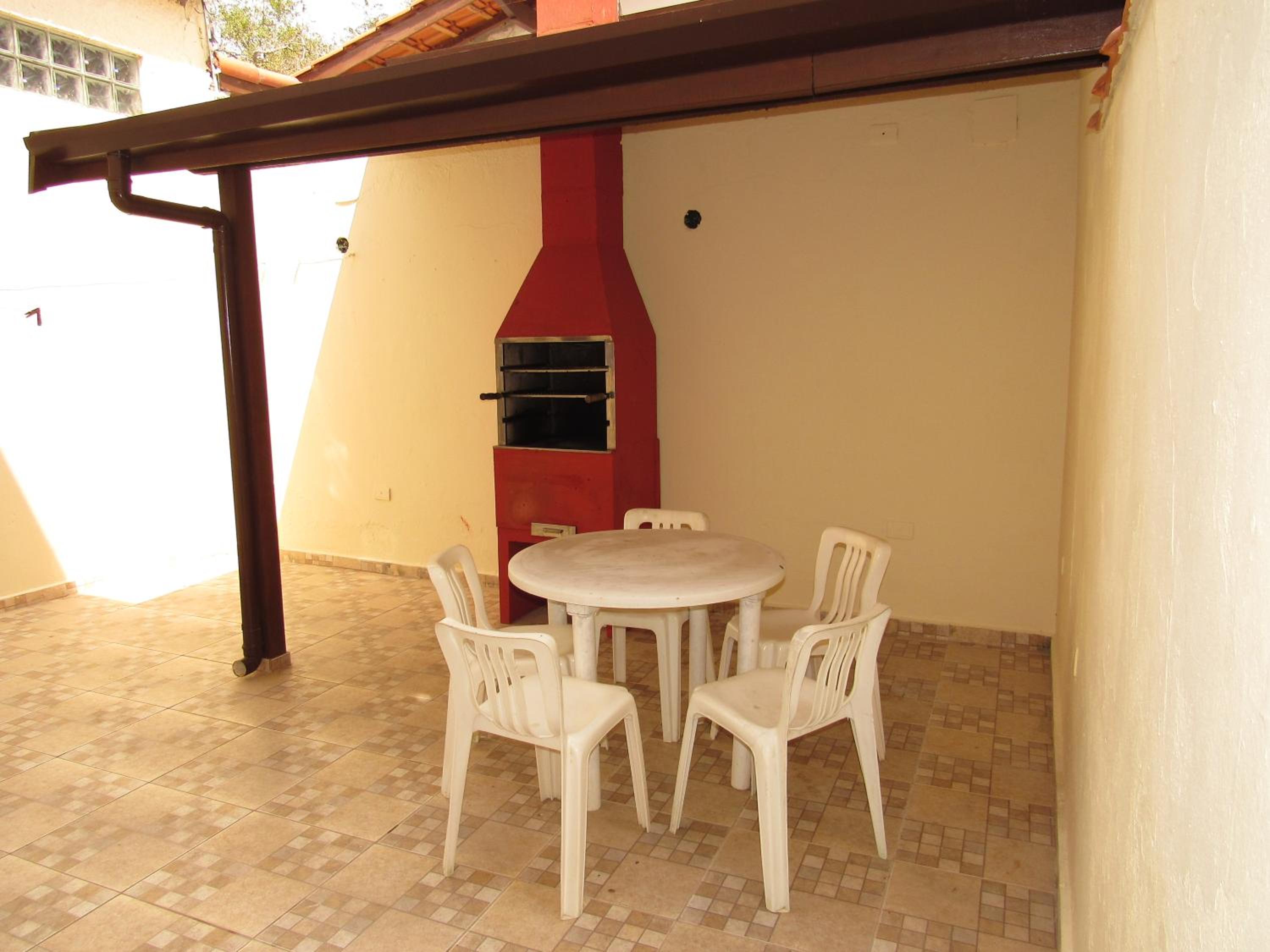 Apartment - Ground Floor photo 2