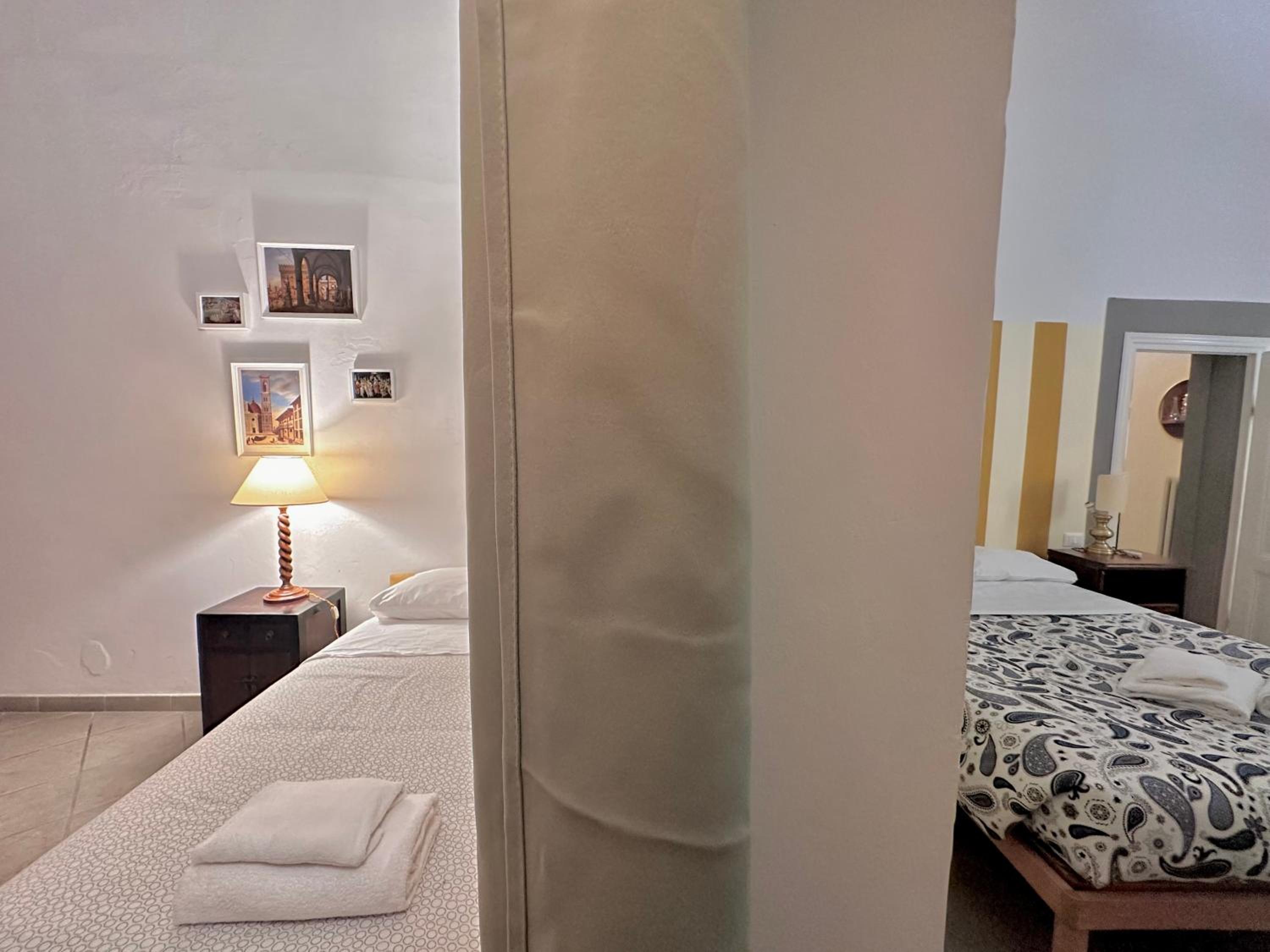 Apartment photo 2