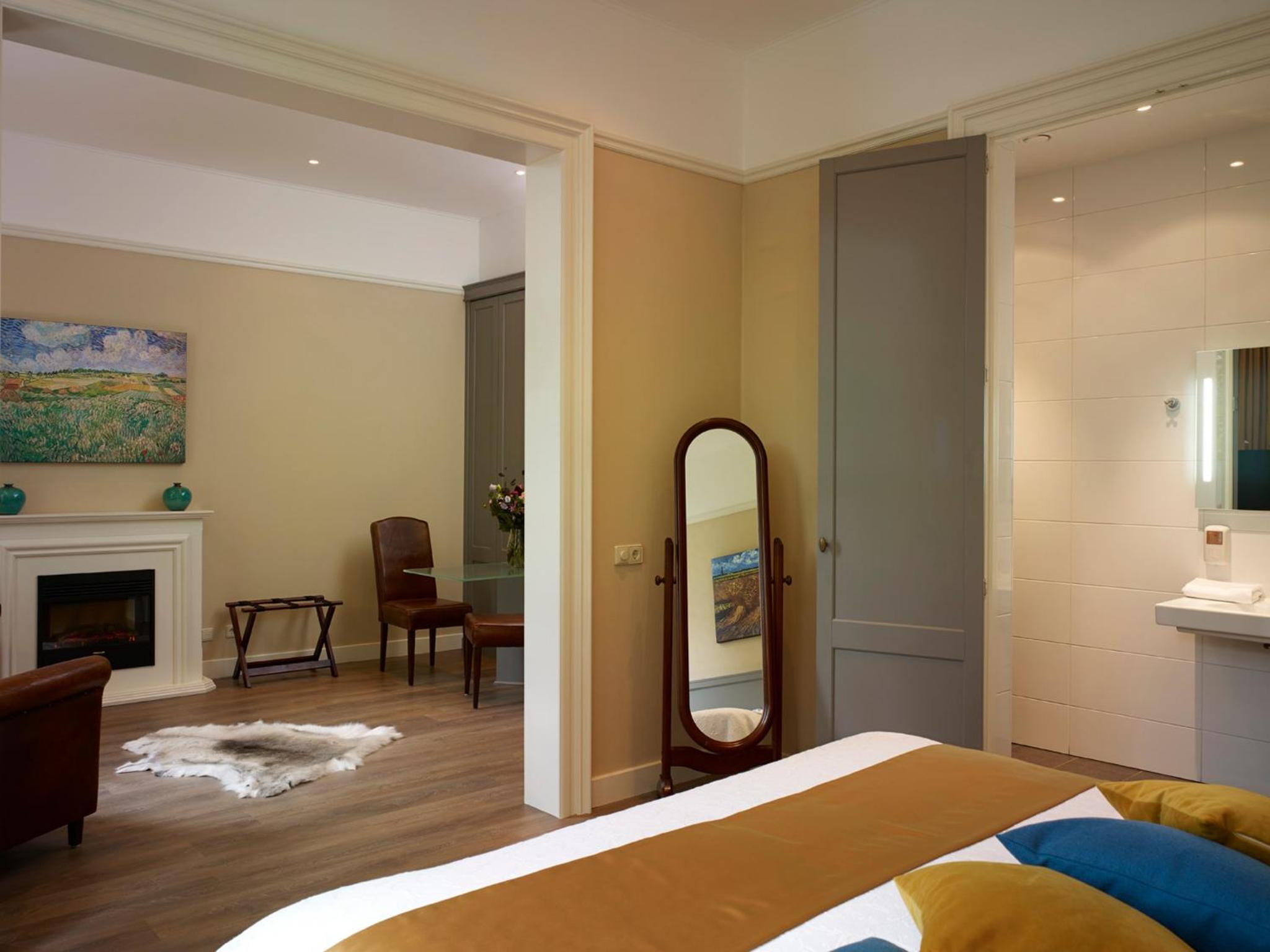 Junior Suite - Photo 1