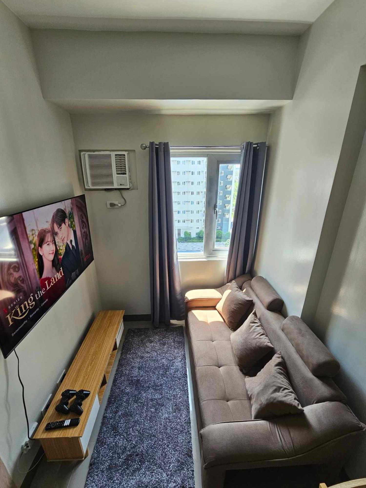 Twin Room with Pool View