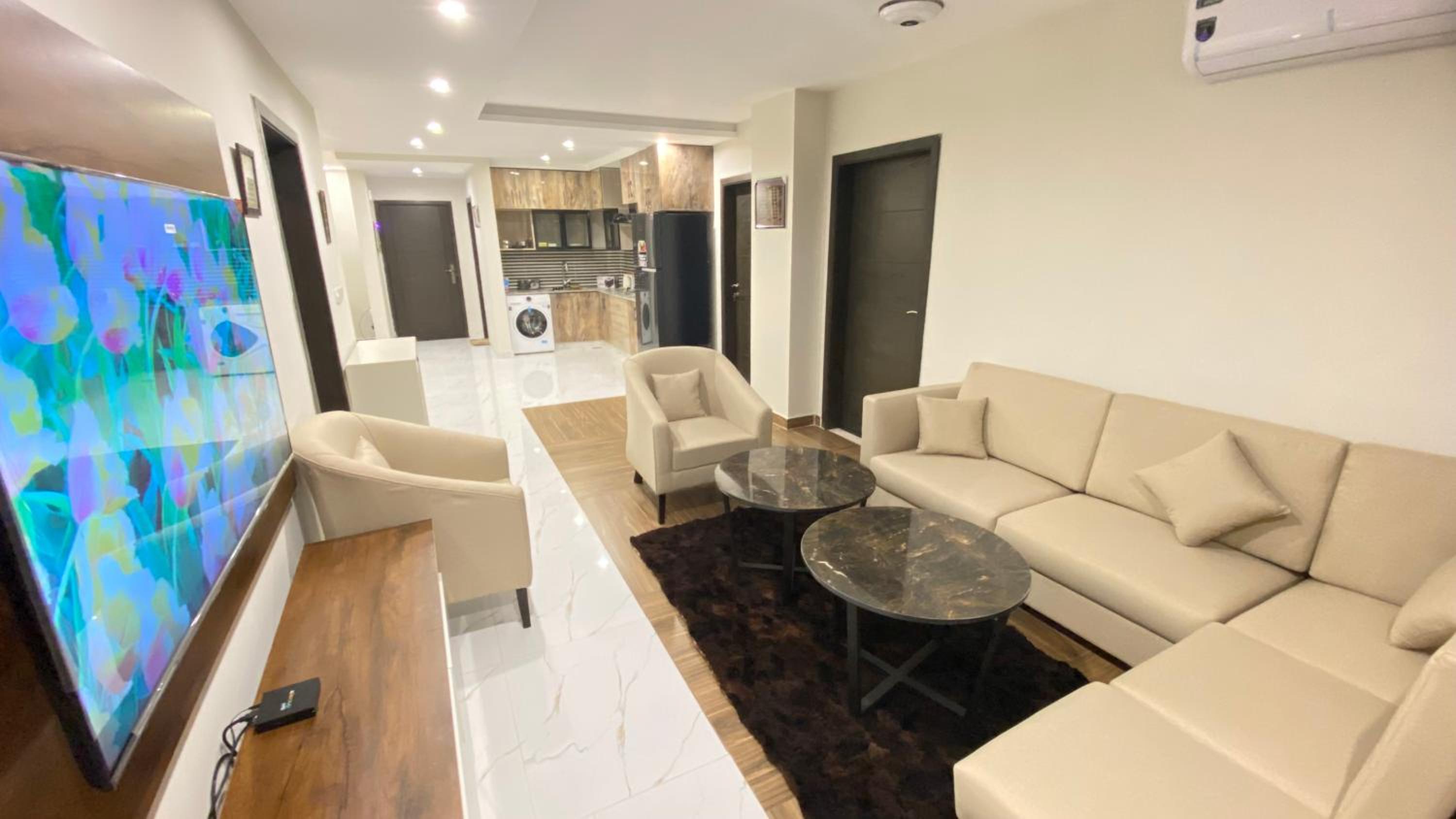 Three-Bedroom Premium Apartment With Balcony