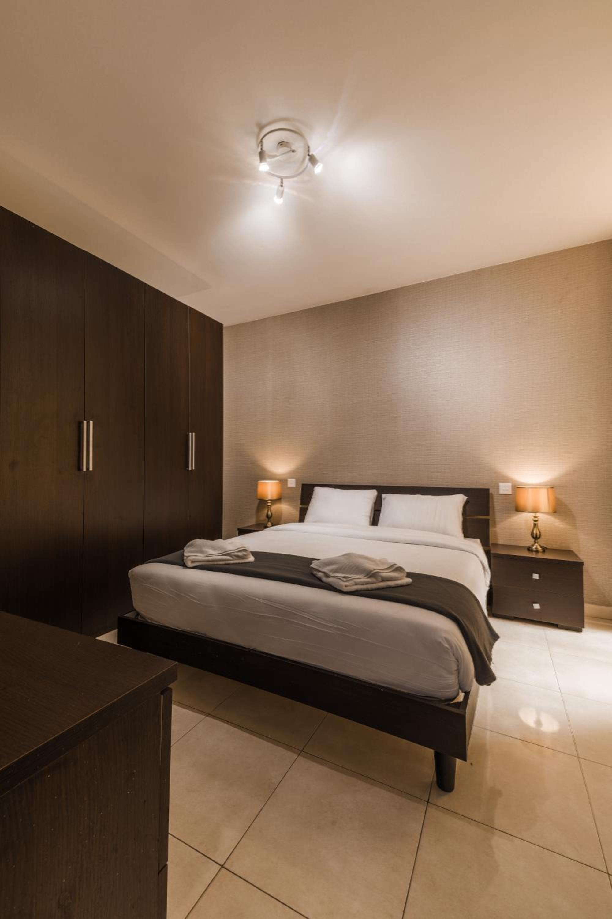 Suite with Spa Bath