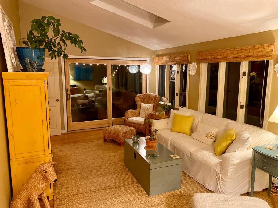Three-Bedroom Home photo 1