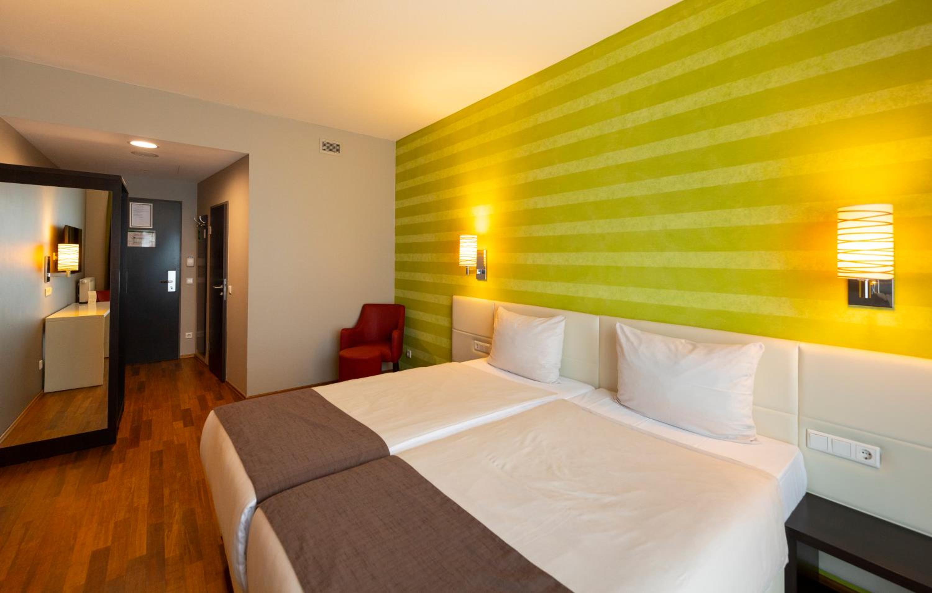 Double Room - Photo 3
