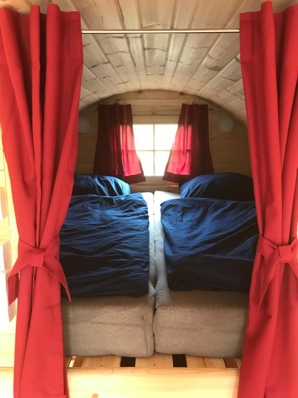 Mobile Home photo 1