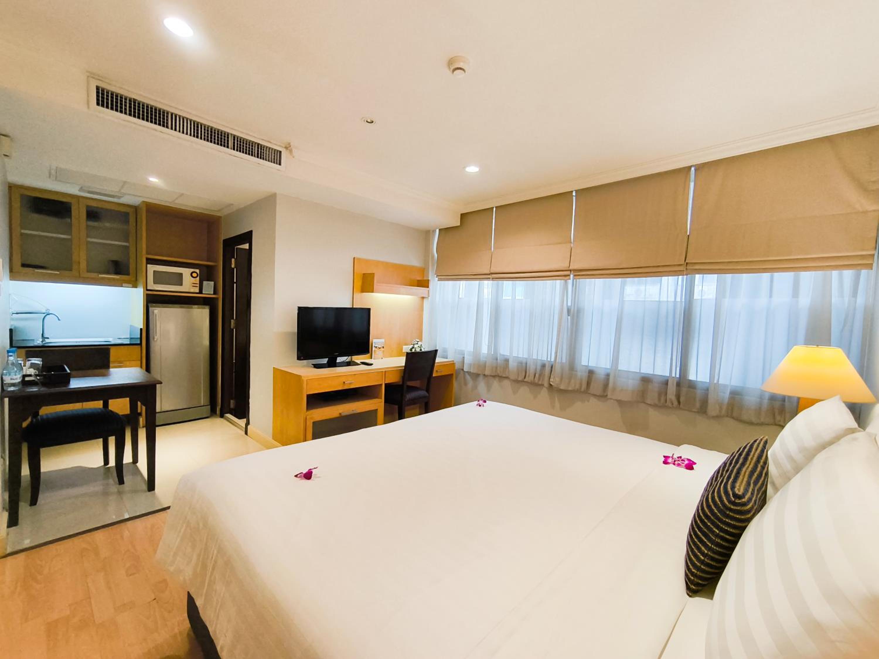 Executive Suite photo 3