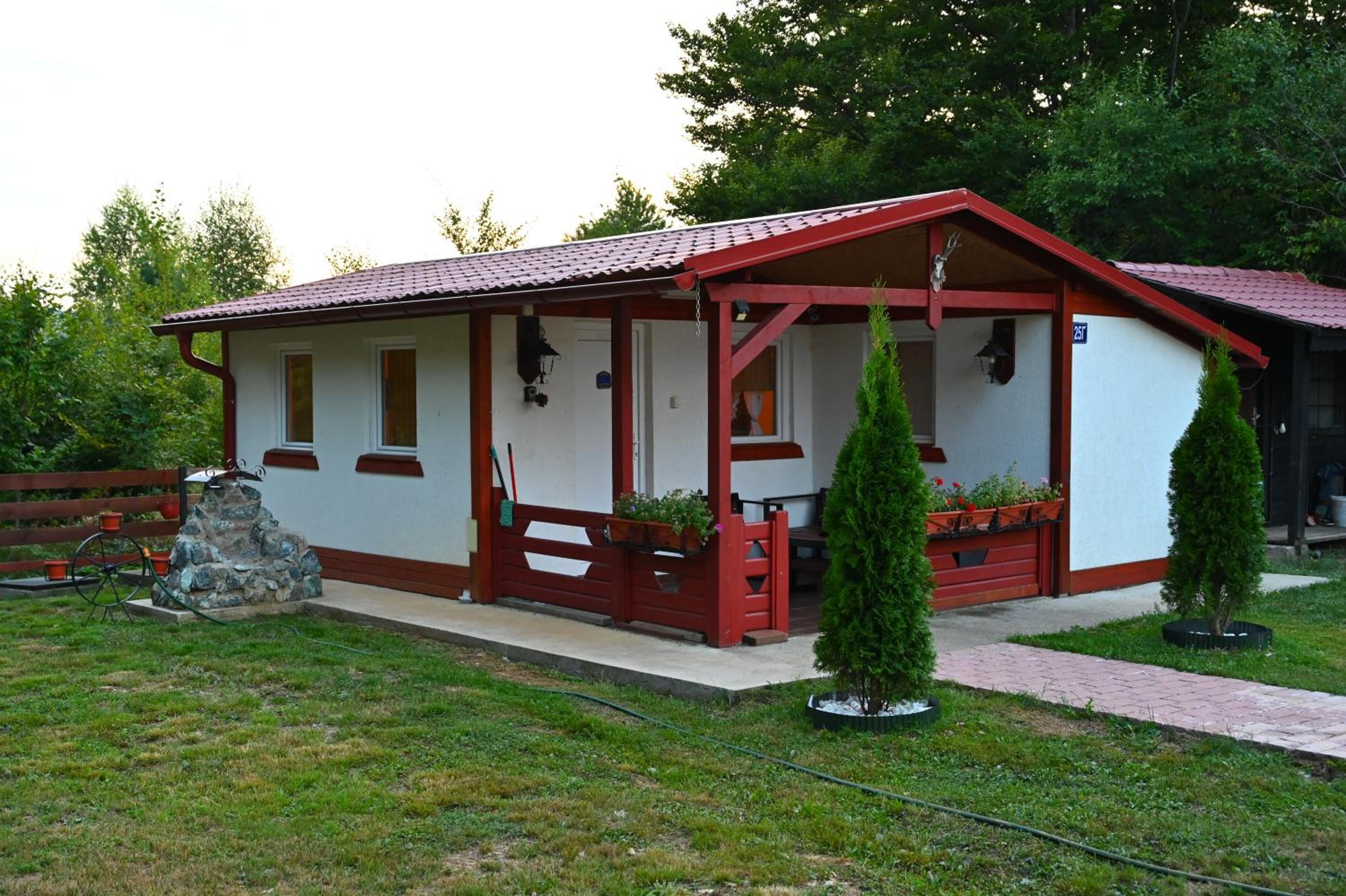 One-Bedroom House photo 2