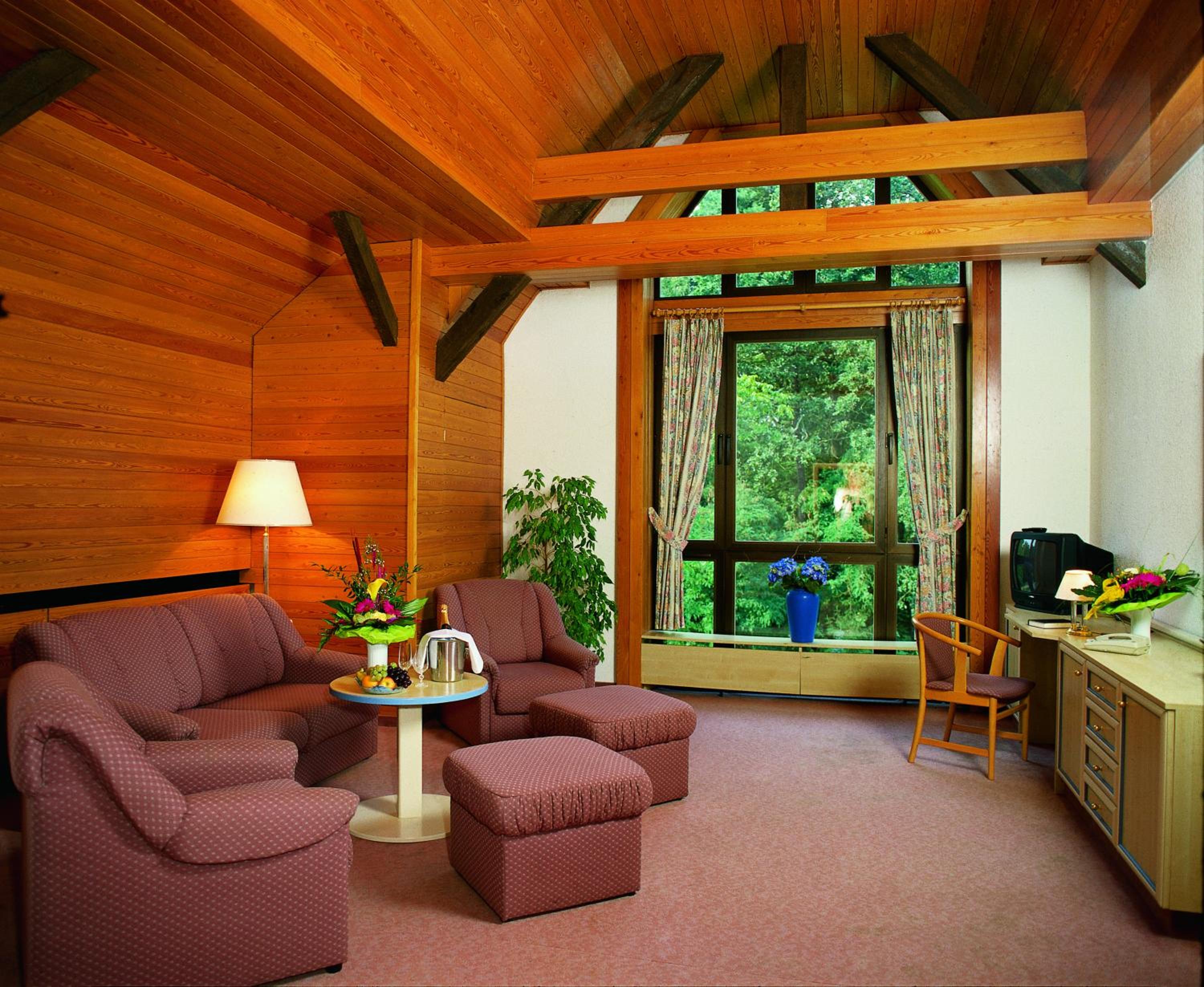 Two-Bedroom Apartment - Photo 3