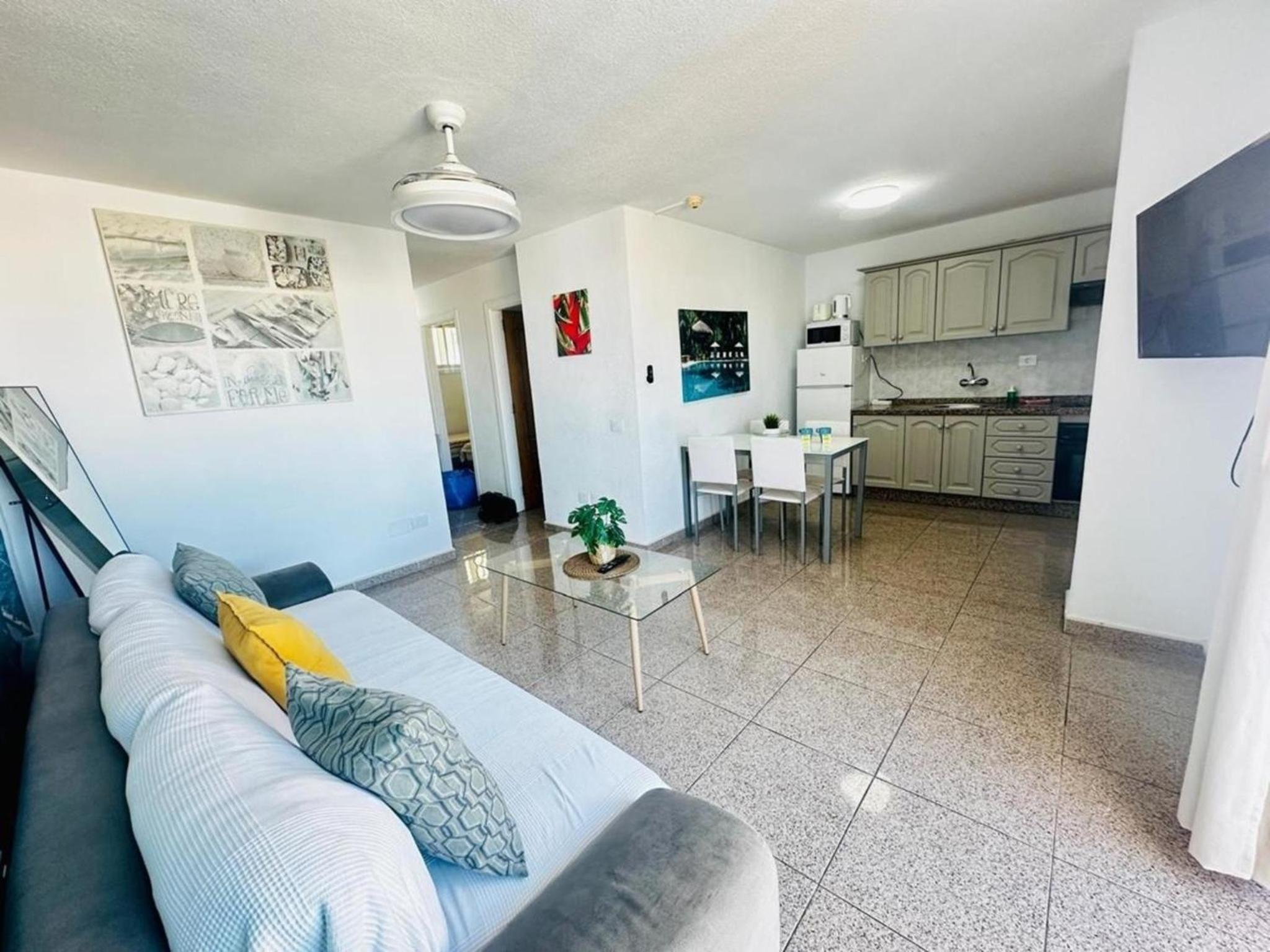 Apartment photo 3