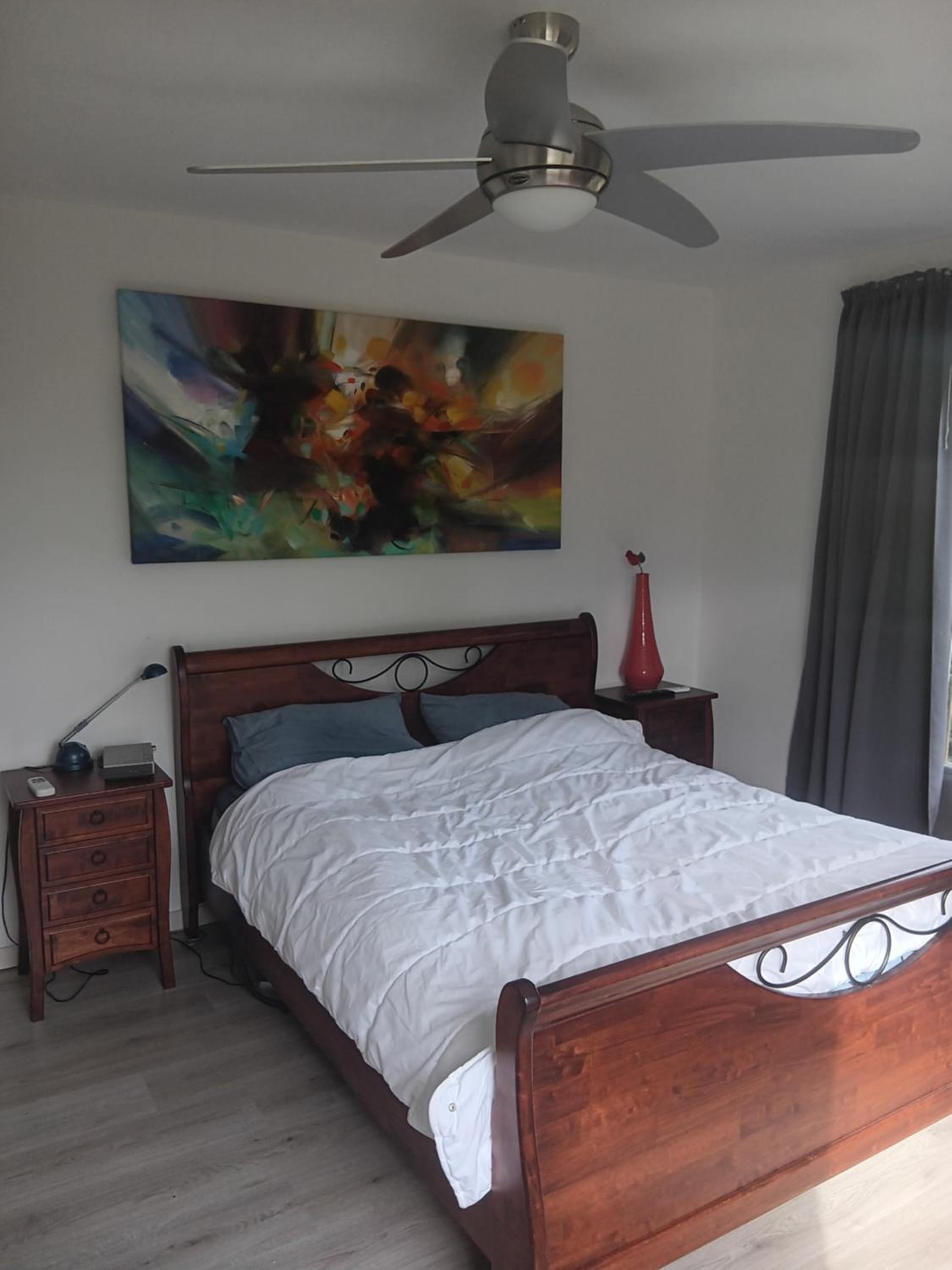 One-Bedroom Apartment photo 3