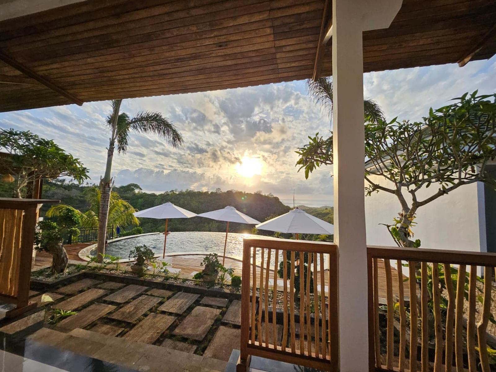 Suite with Sea View - Photo 24