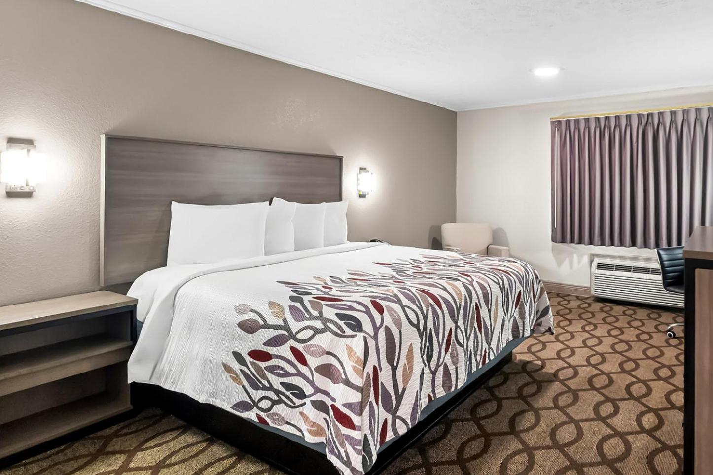 Superior King Room Non-Smoking - Photo 5