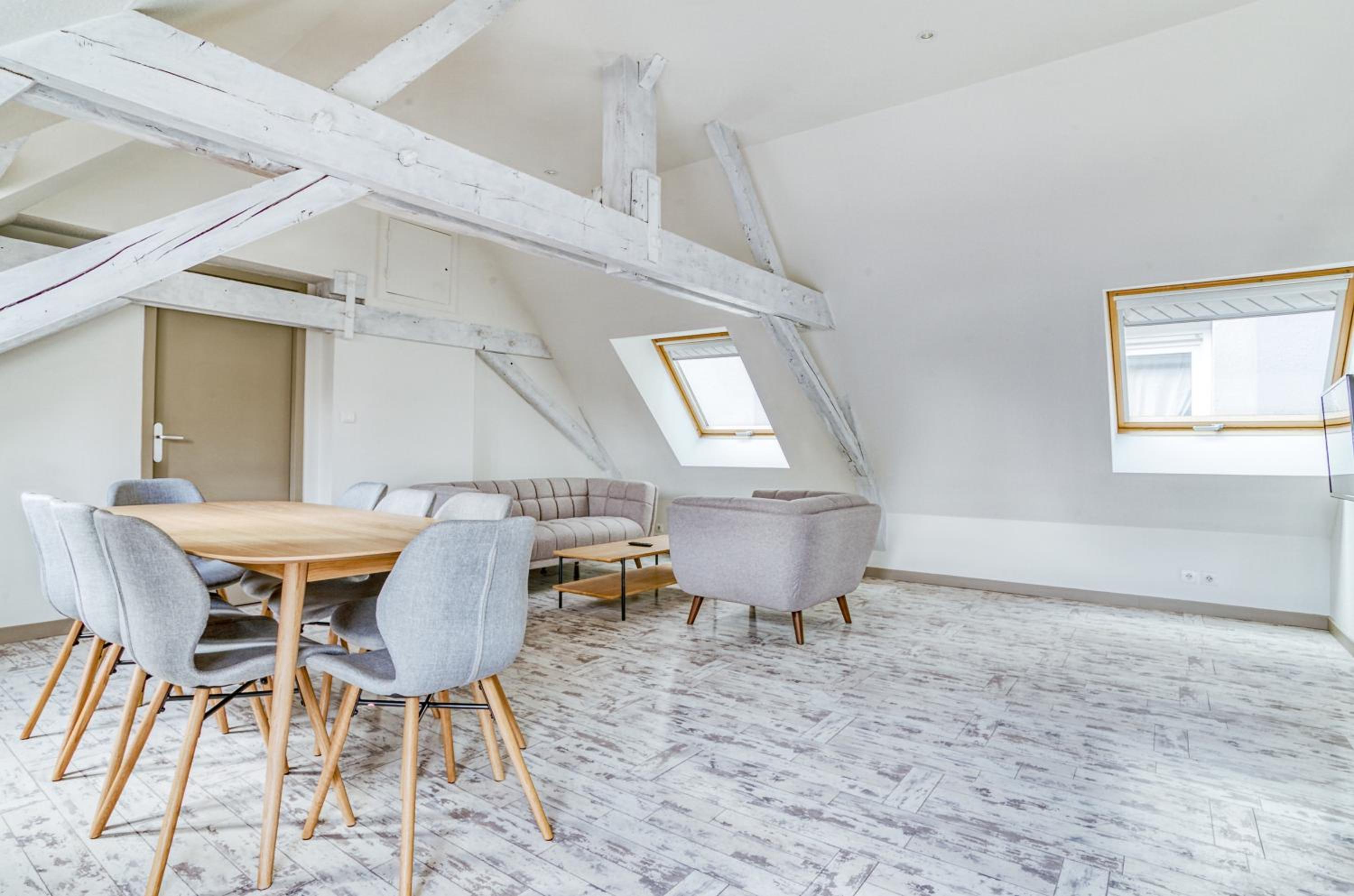 Superior Apartment