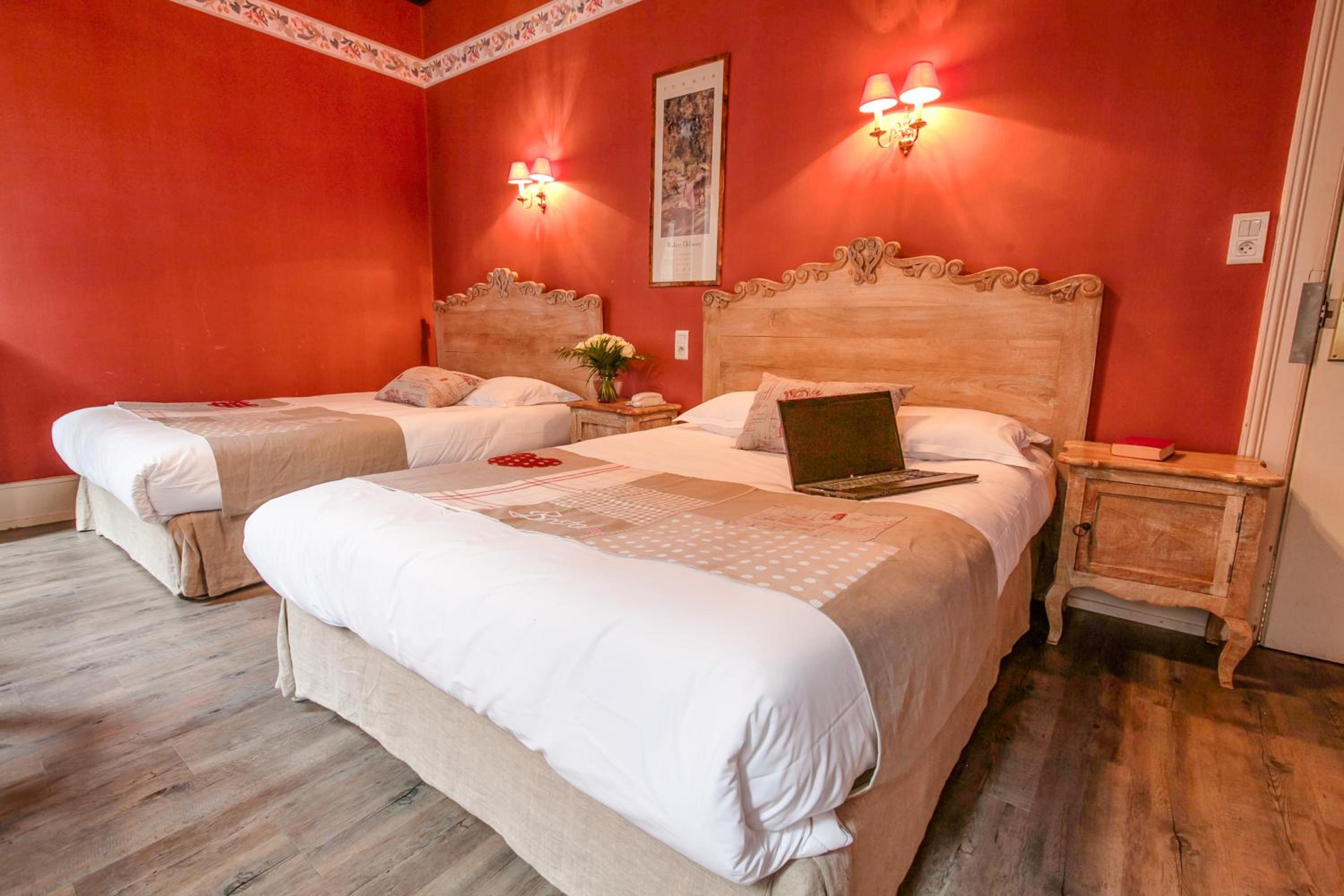 Quadruple Room - Photo 4