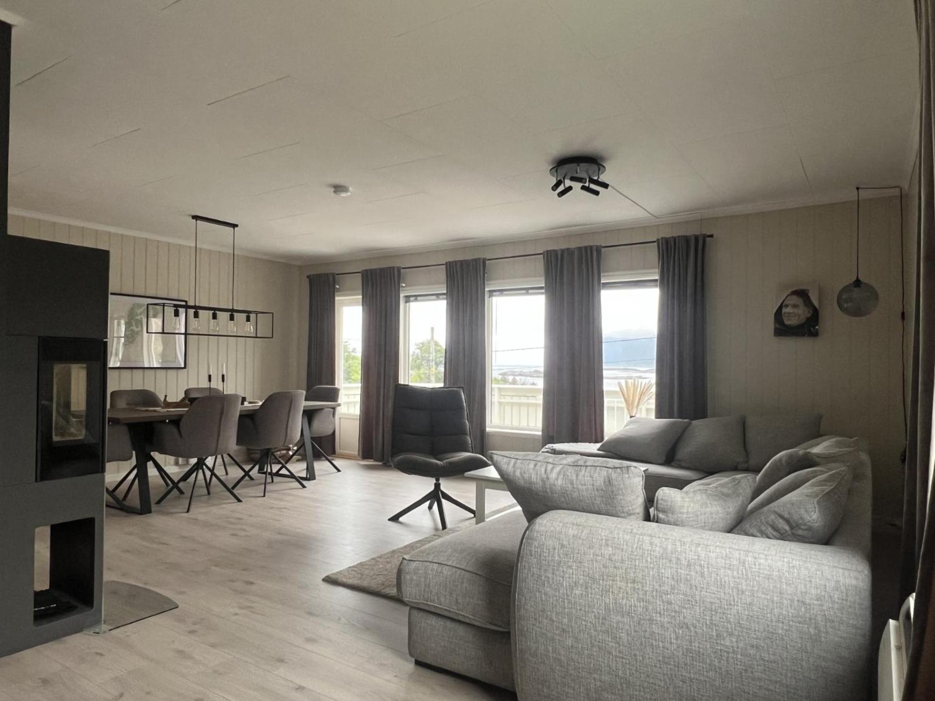 Two-Bedroom House photo 1