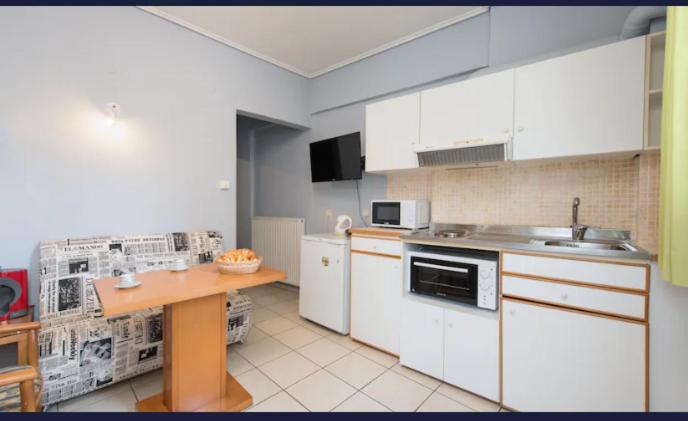 One-Bedroom Apartment photo 3