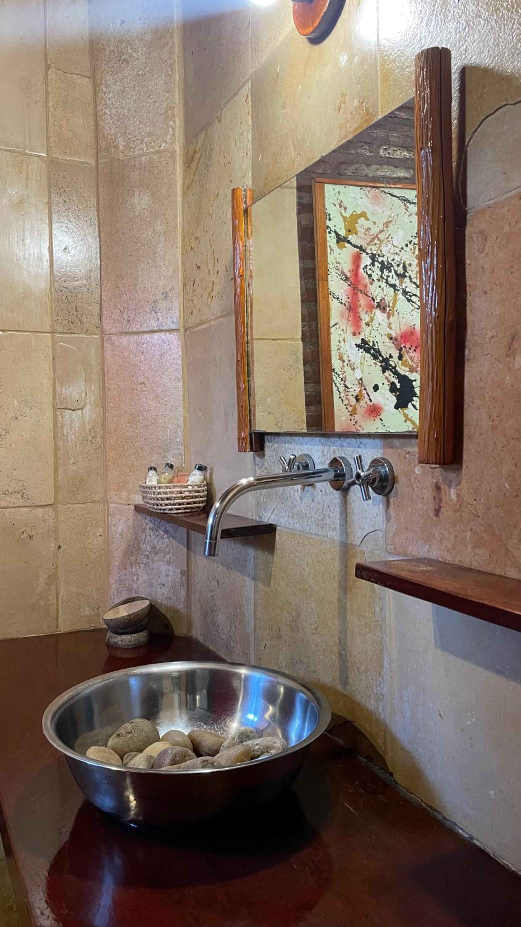 Double or Twin Room with Private Bathroom photo 3