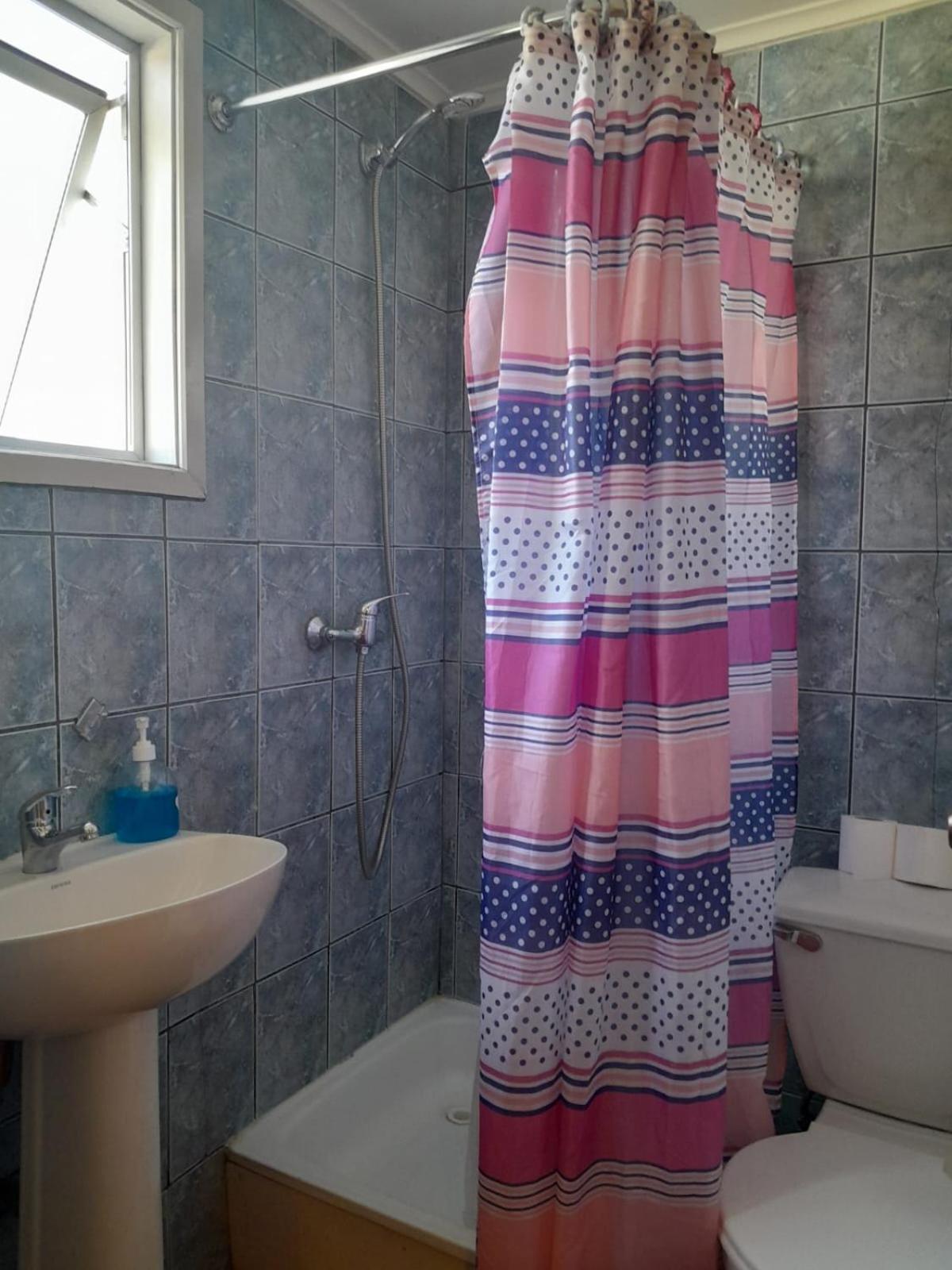 Double Room with Private Bathroom photo 3