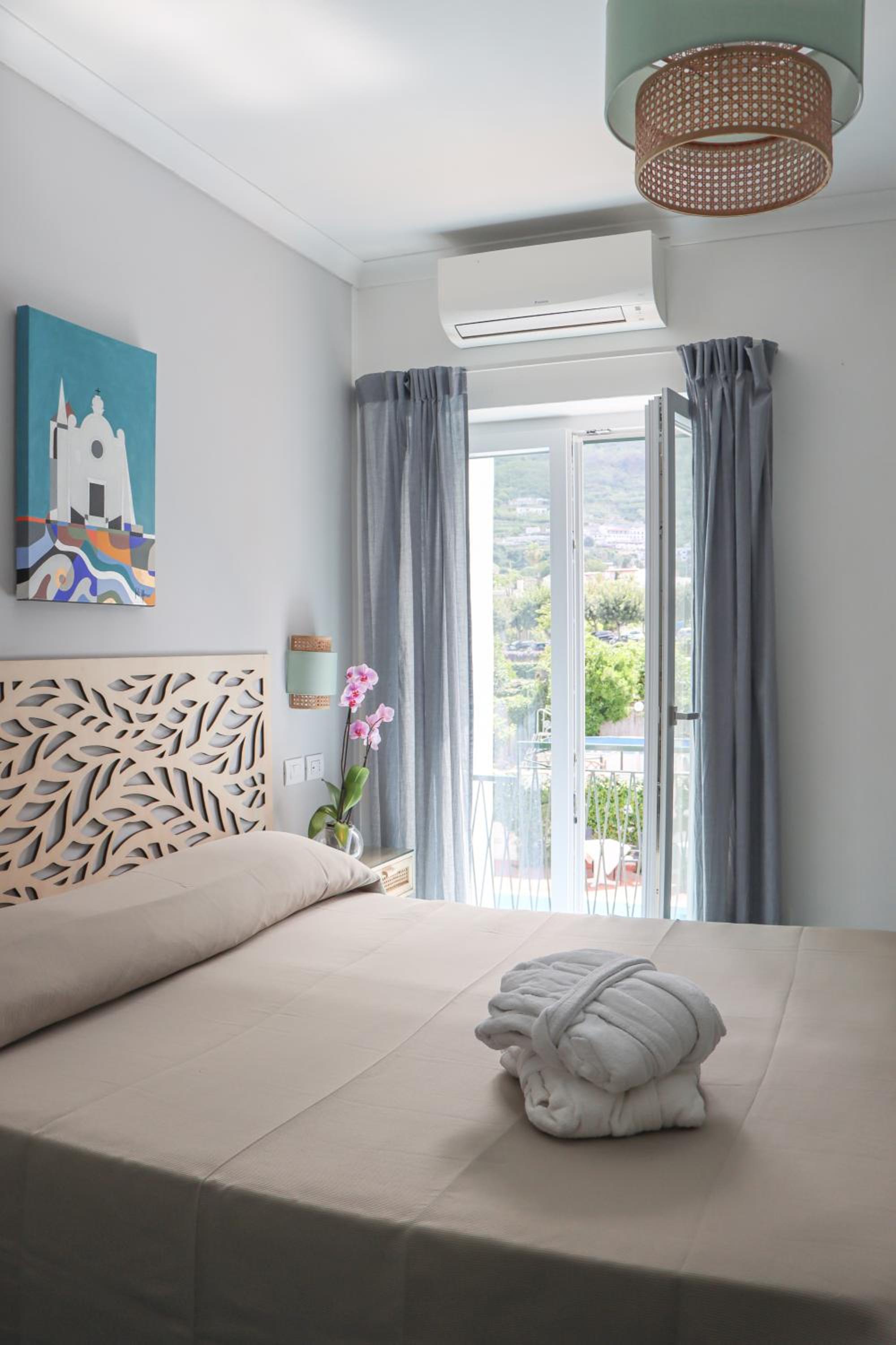 Standard Double Room - Photo 1