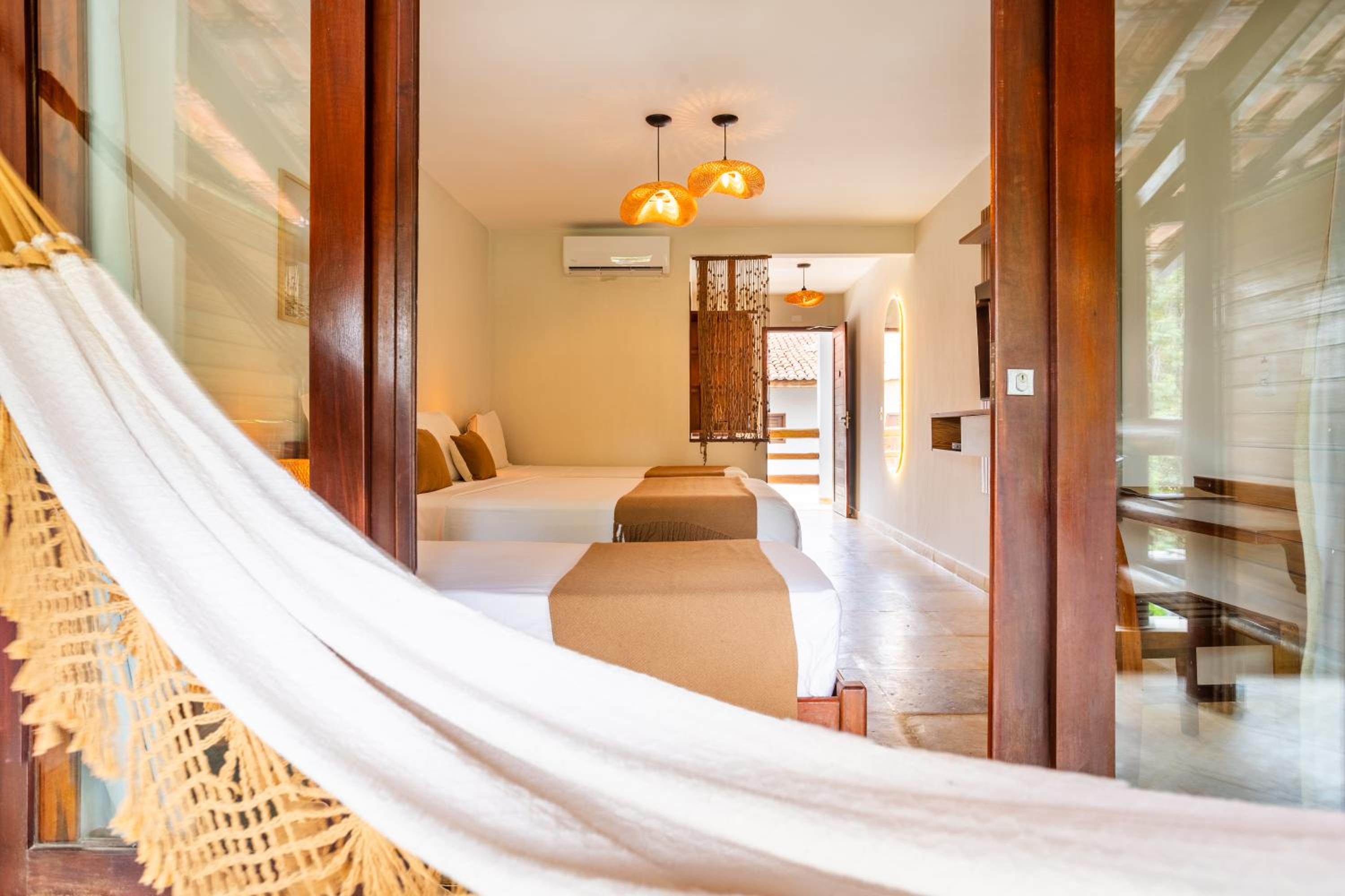 Deluxe Family Suite photo 1