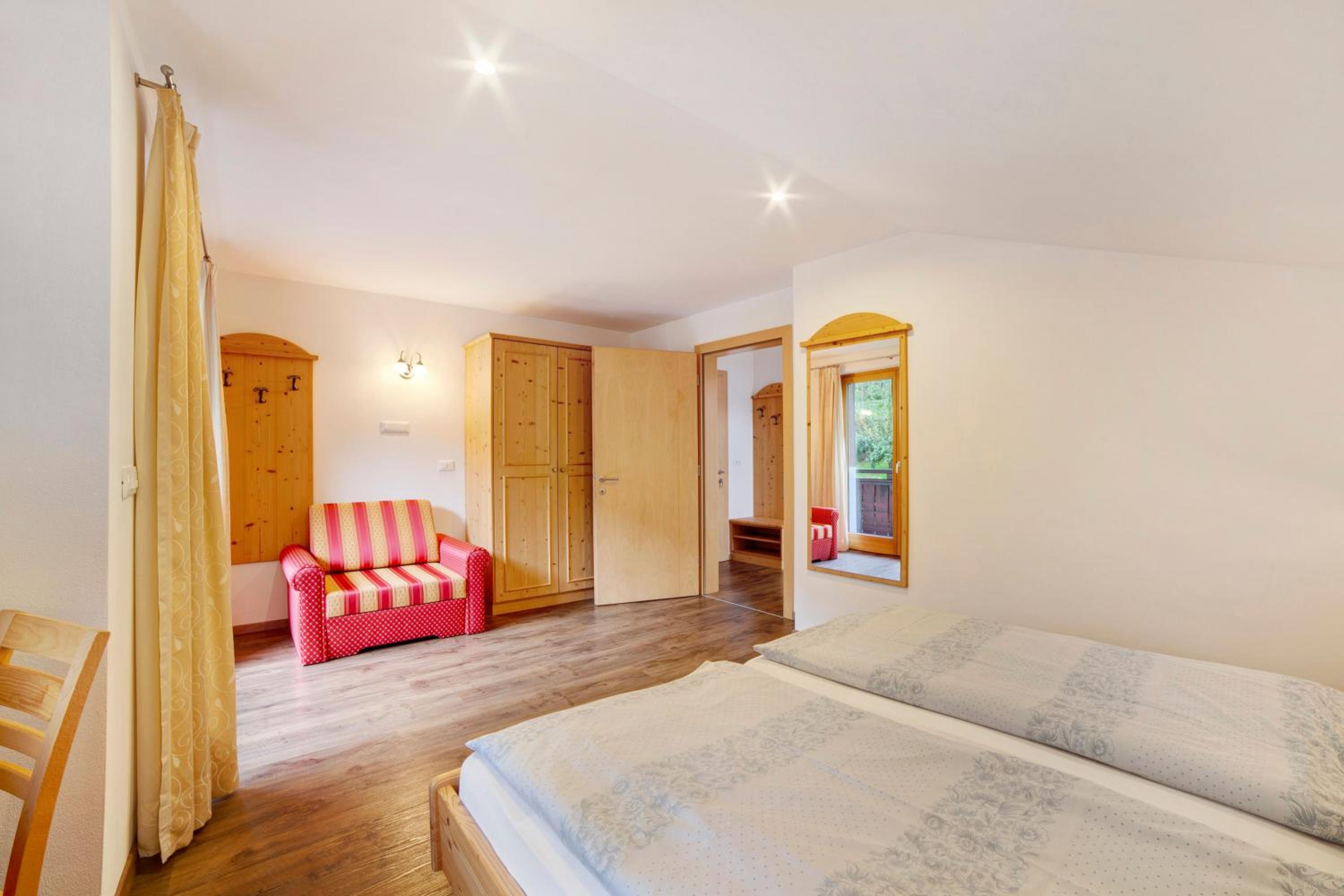 Superior One-Bedroom Apartment with Balcony photo 2