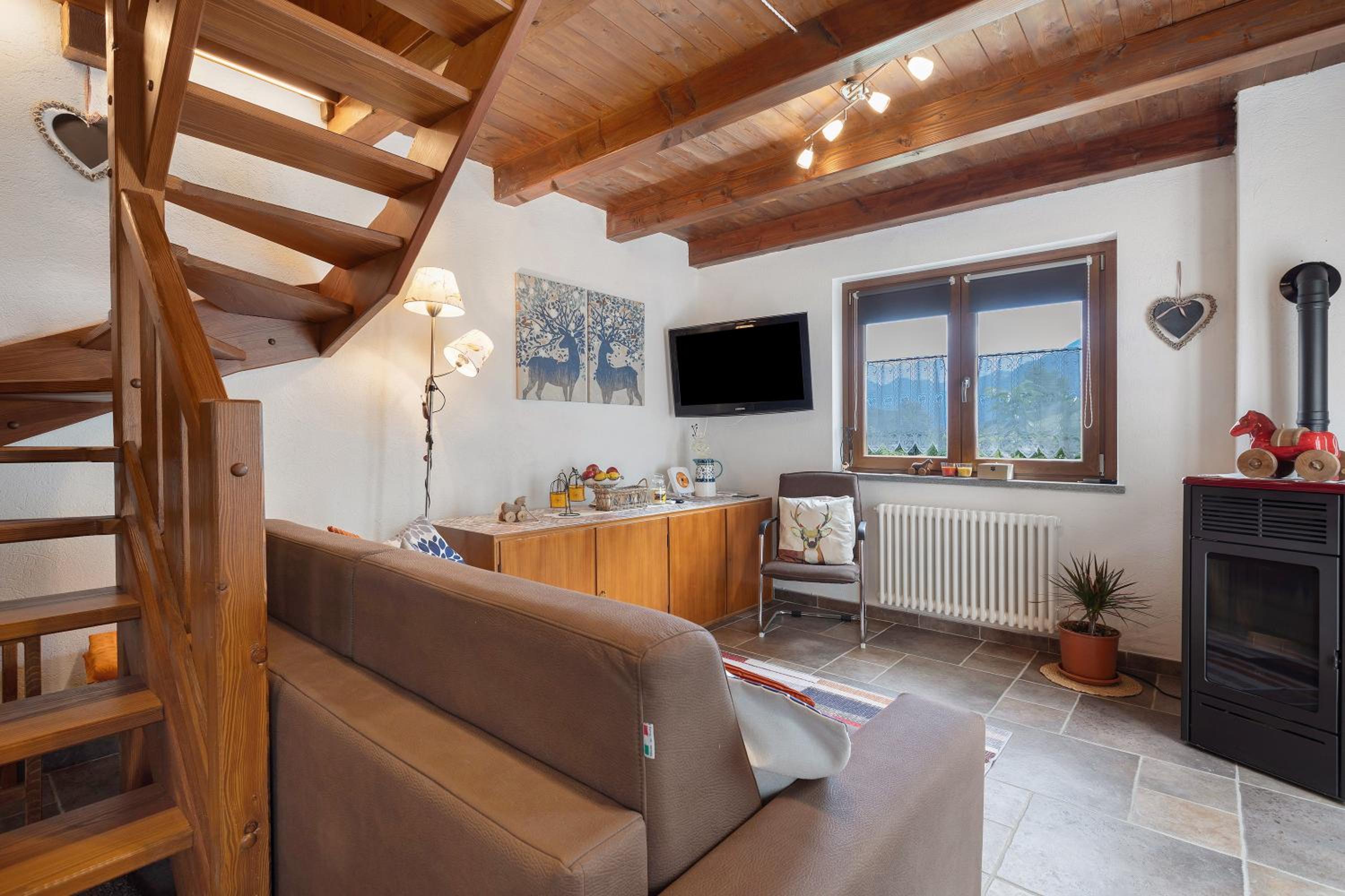 Superior One-Bedroom Apartment with Balcony
