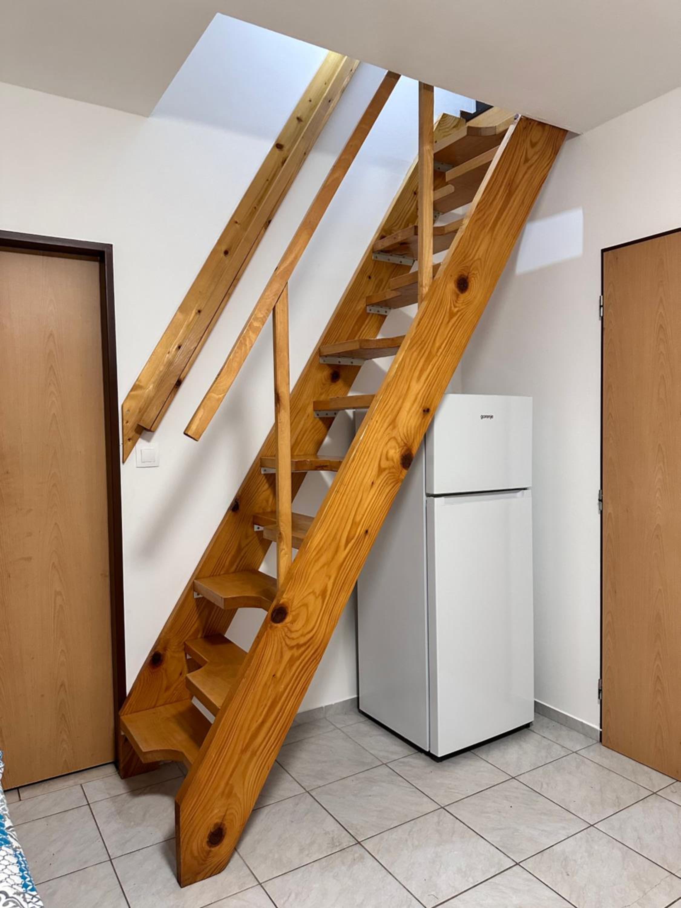 Family Room with Private Bathroom photo 3
