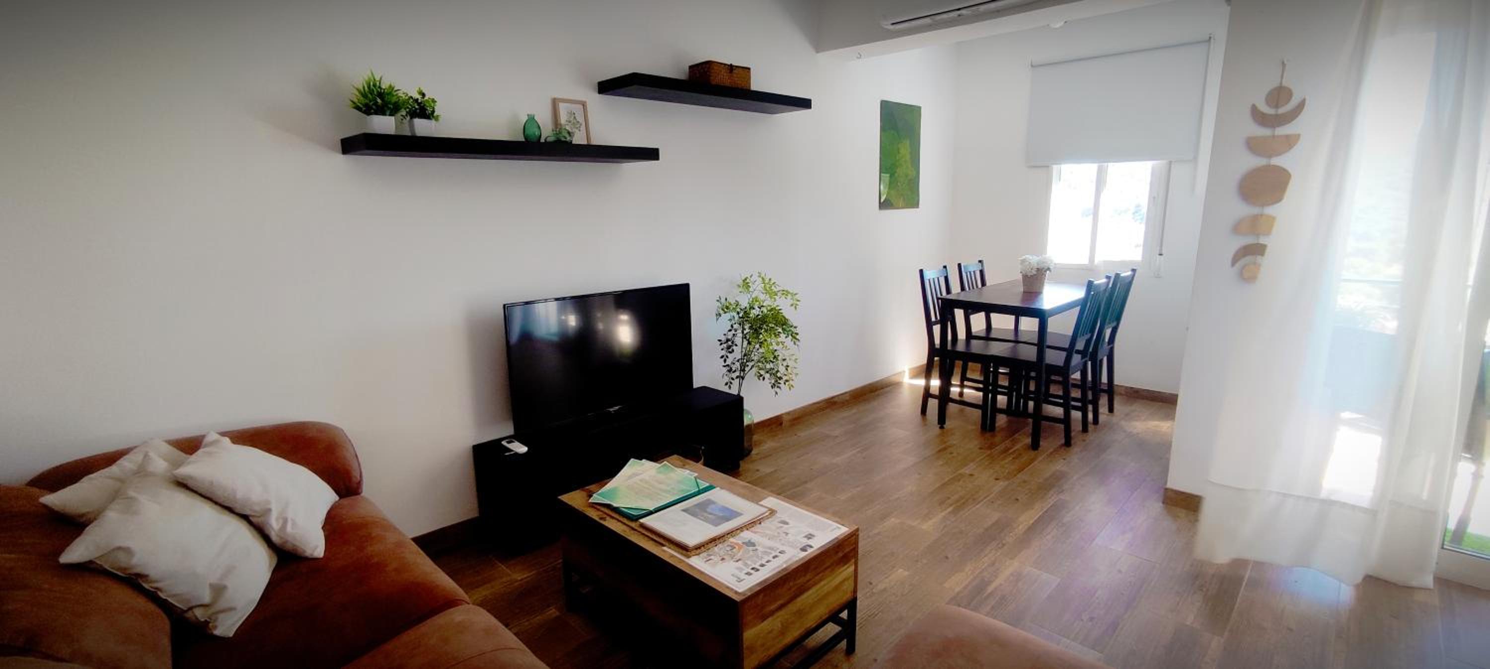 Two-Bedroom Apartment photo 2