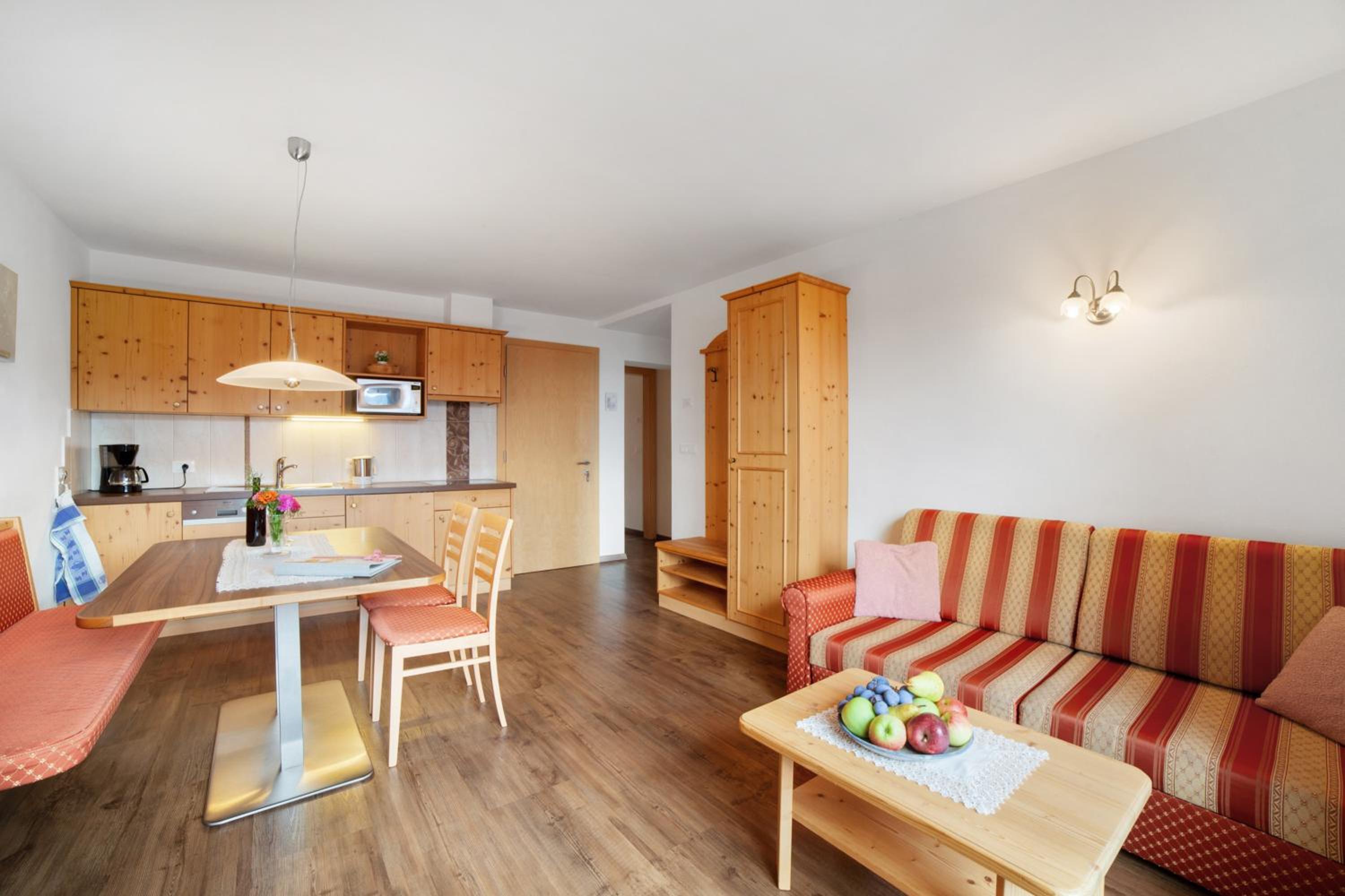 Two-Bedroom Deluxe Apartment with Garden View