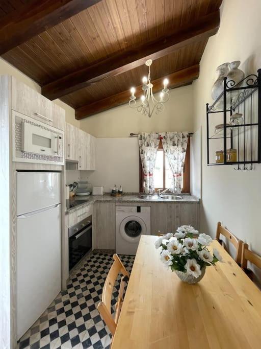 One-Bedroom House photo 2