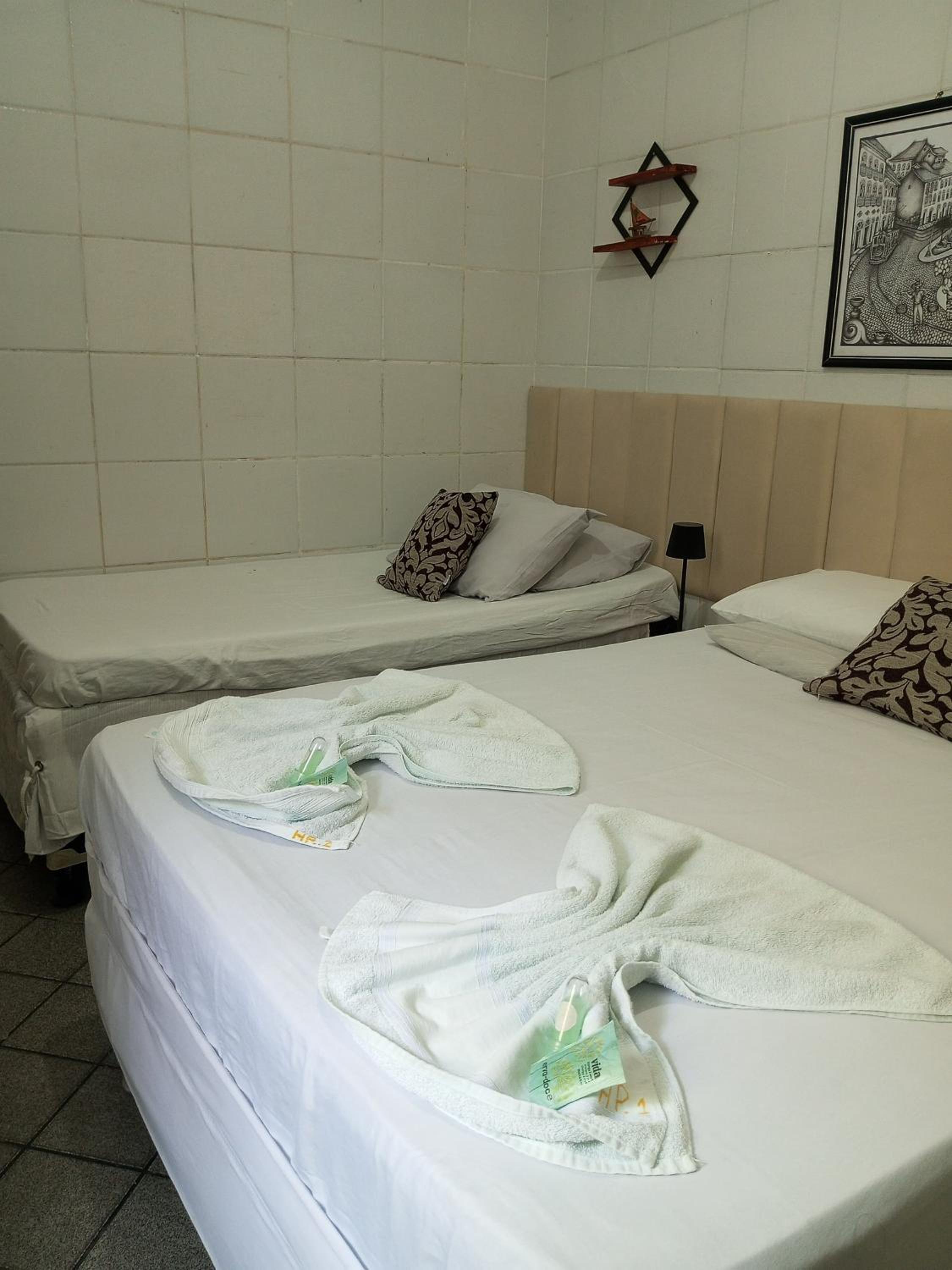 Economy Triple Room photo 1