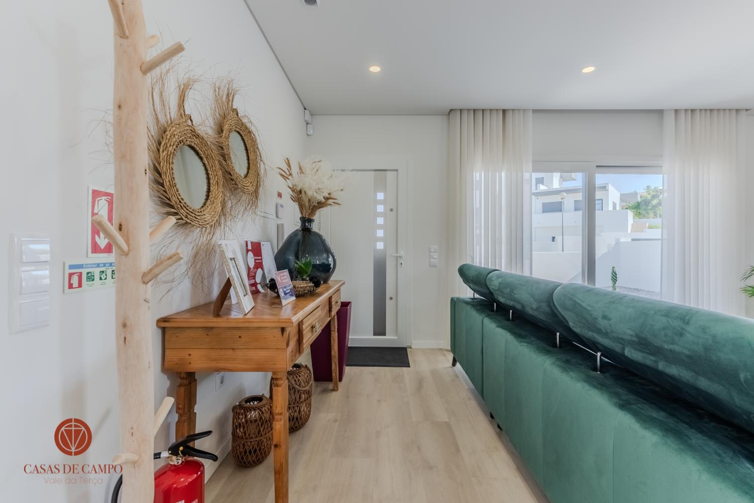 Three-Bedroom House photo 2