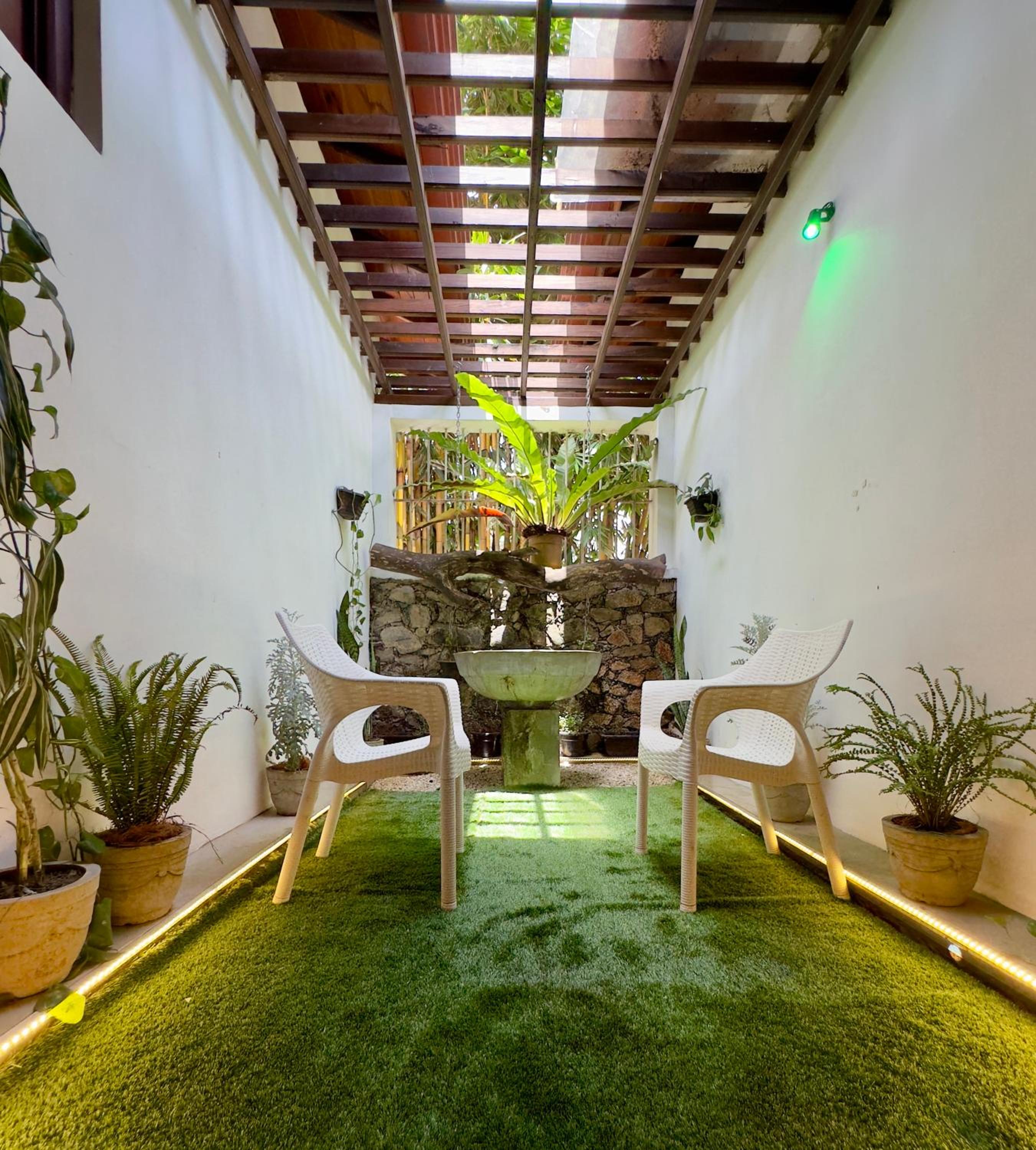 Double Room with Patio photo 2