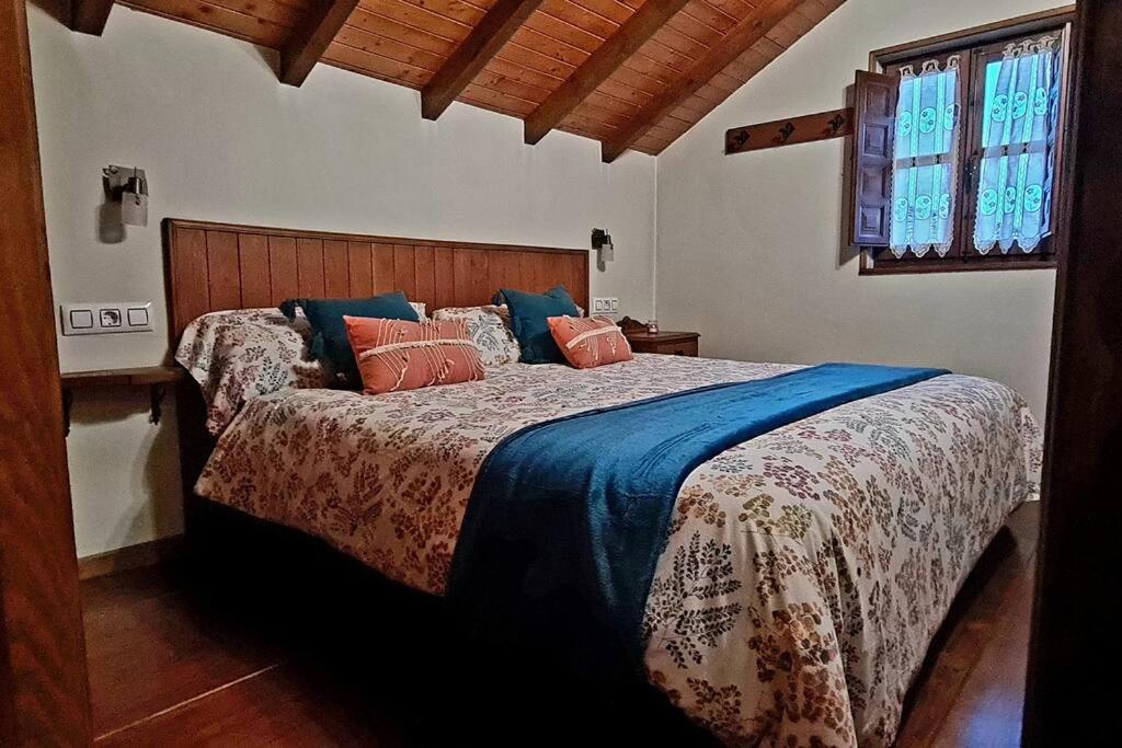 Two-Bedroom House photo 2