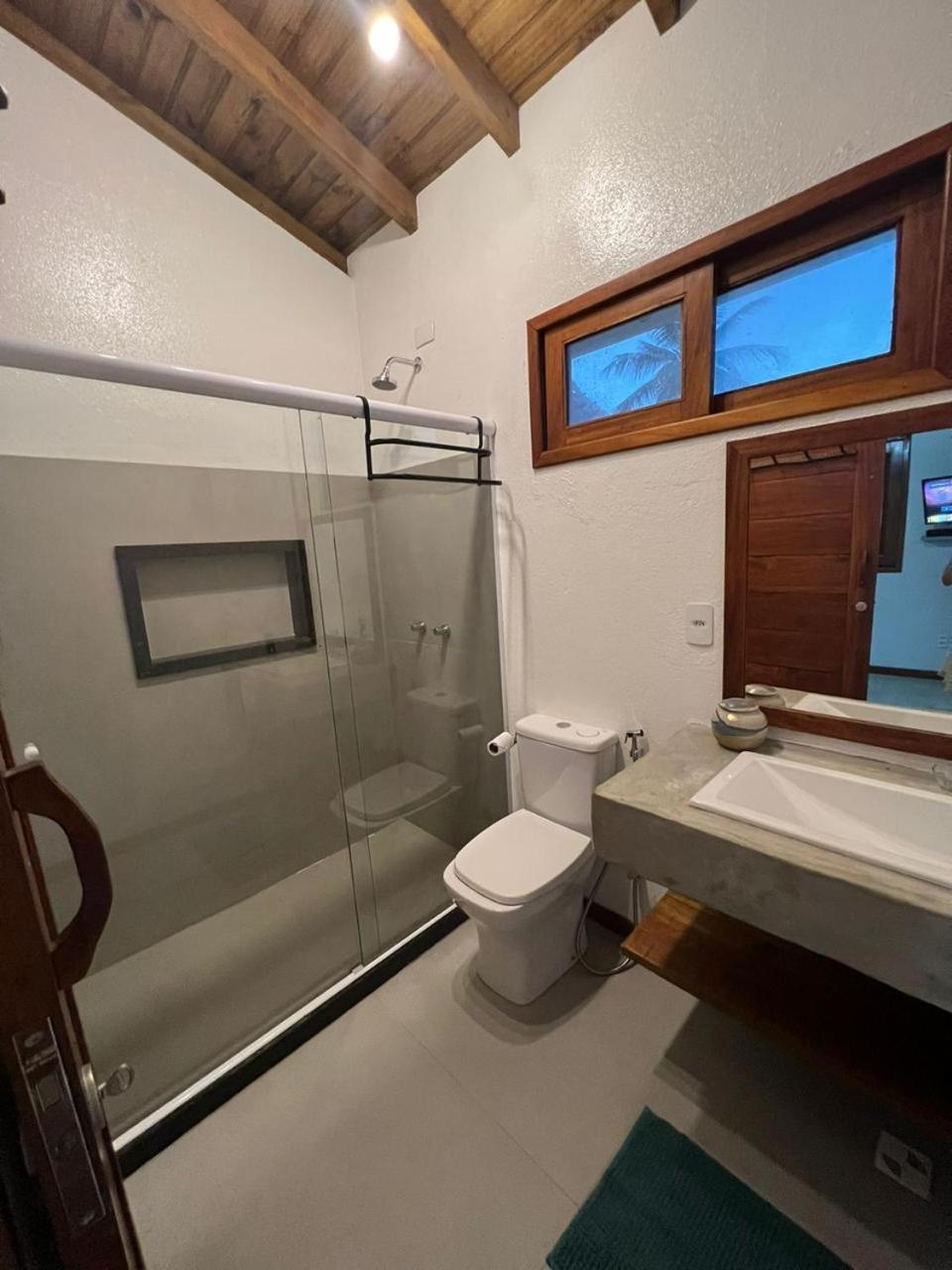 Four-Bedroom House photo 2