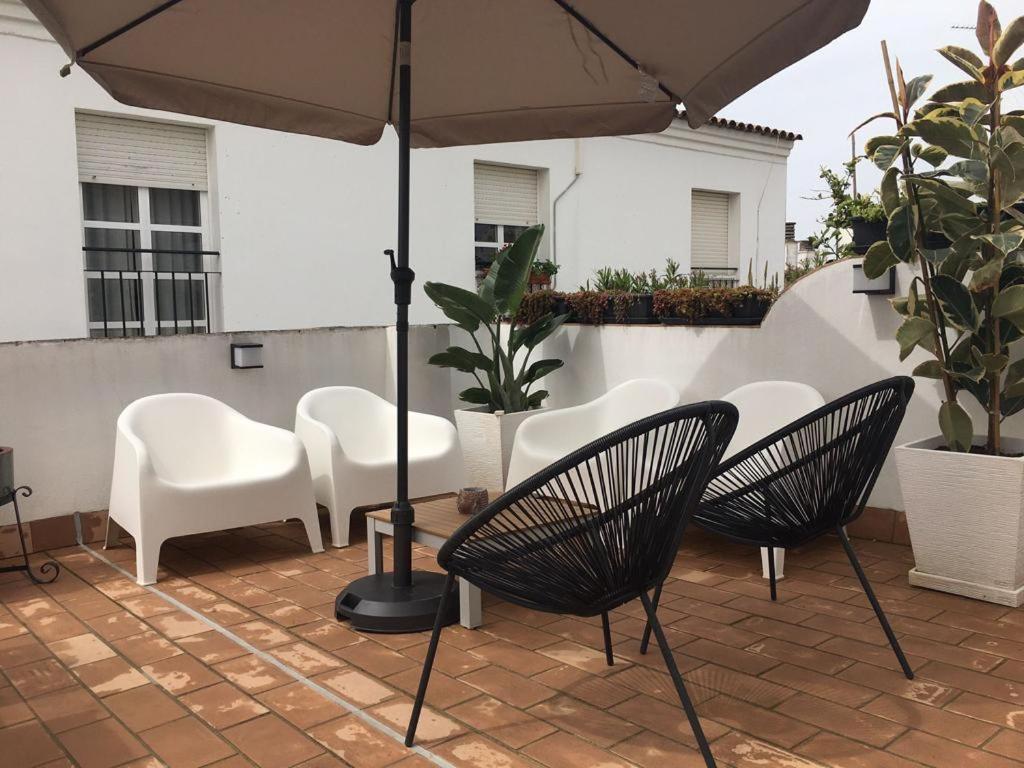 Apartment with Balcony (calle Amargura 11) - Photo 11