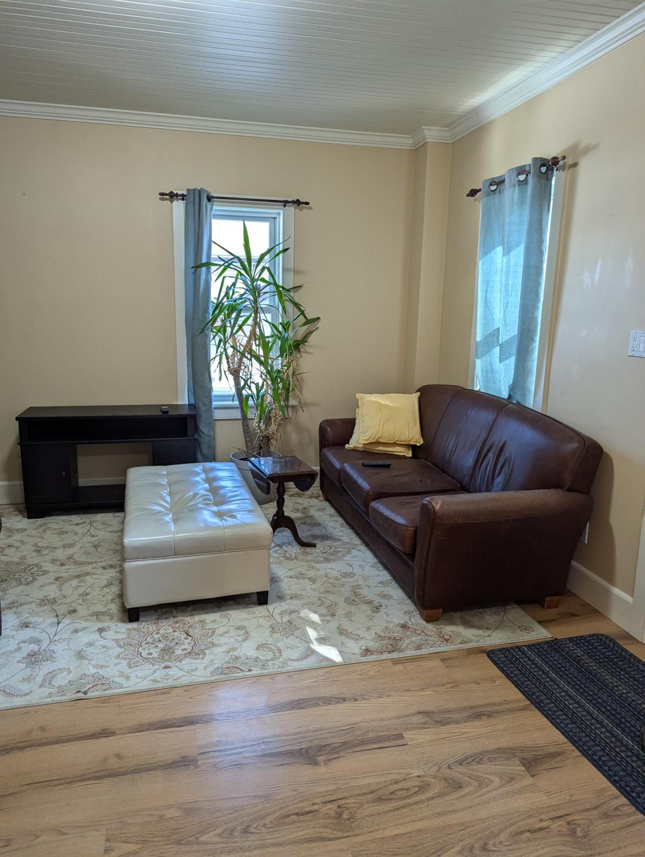 Two-Bedroom House photo 2