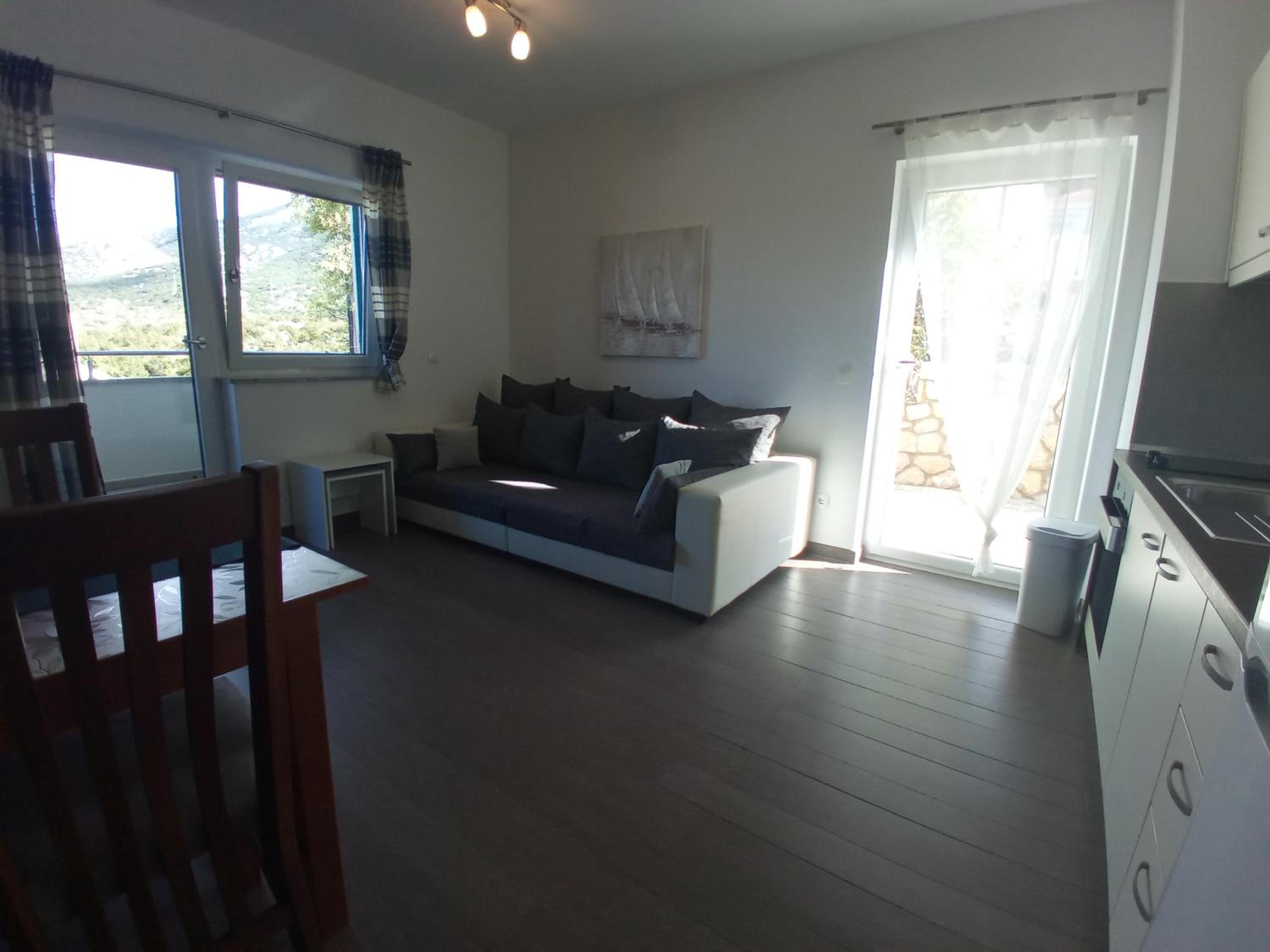 Apartment with Sea View photo 2